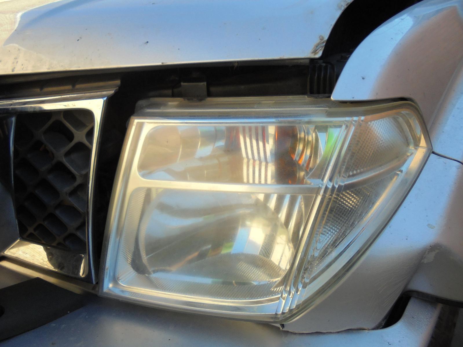 View Auto part Fuse Box Nissan Navara 2011