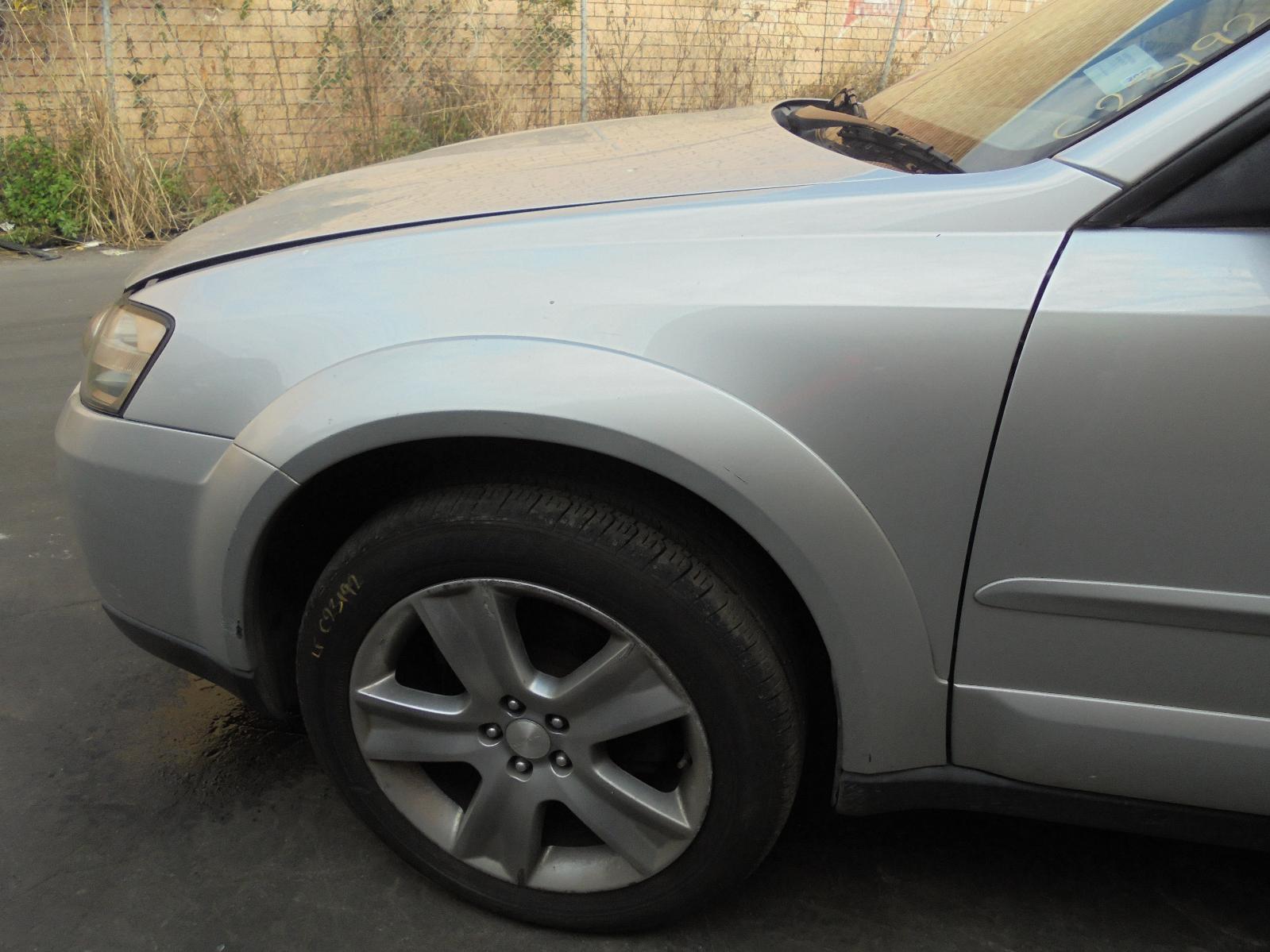 View Auto part Seatbelt/Stalk Subaru Outback 2004