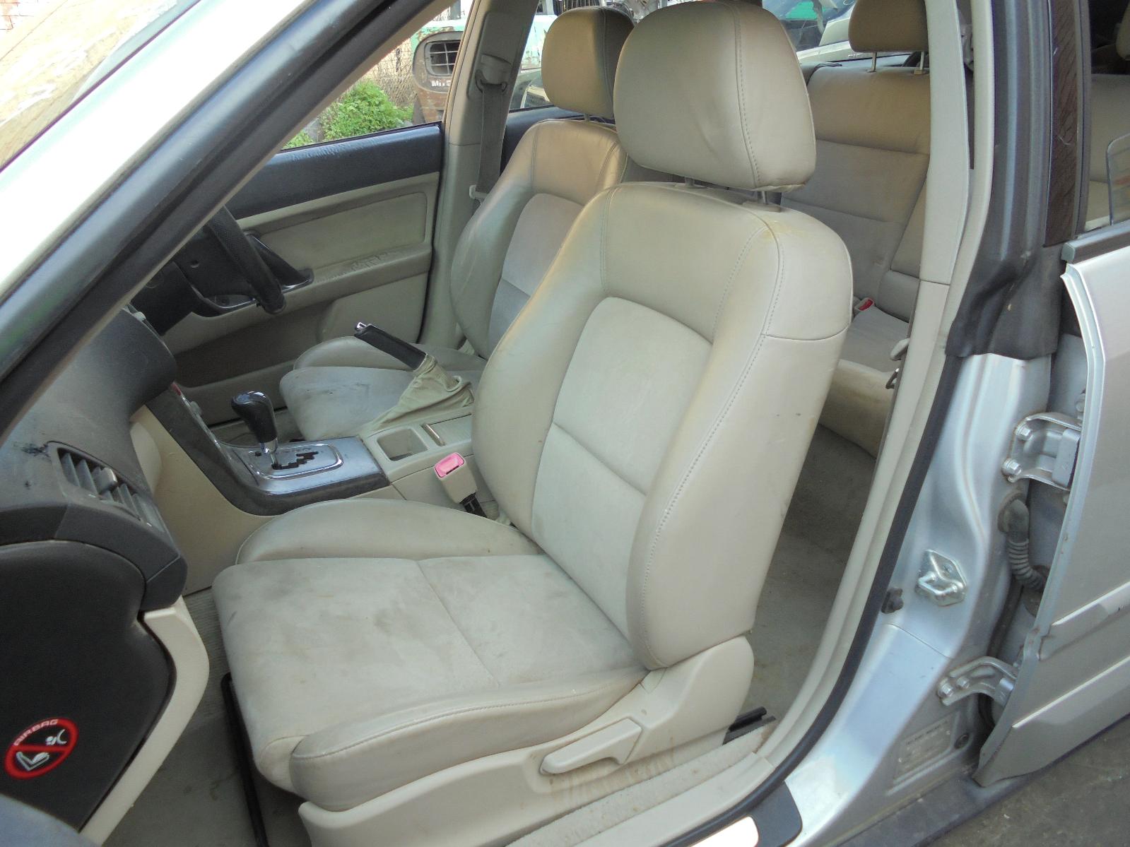 View Auto part Seatbelt/Stalk Subaru Outback 2004