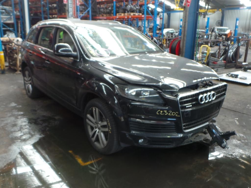 View Auto part Rear Spoiler Audi Q7 2008