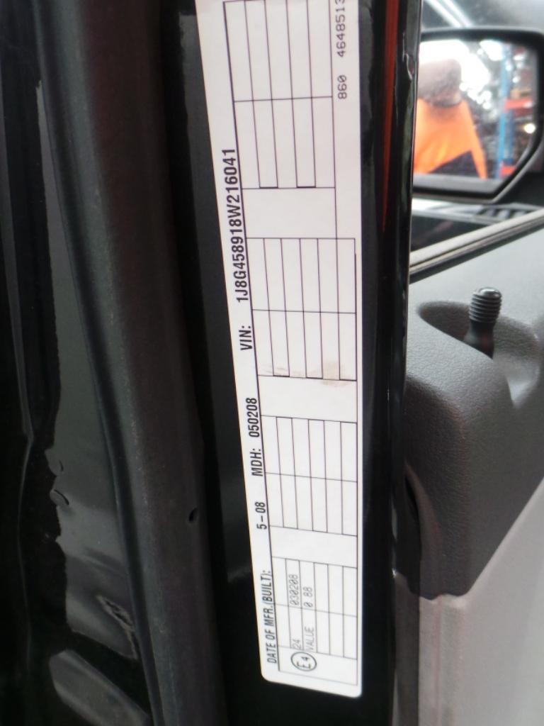 View Auto part Rear Garnish Jeep Cherokee 2008