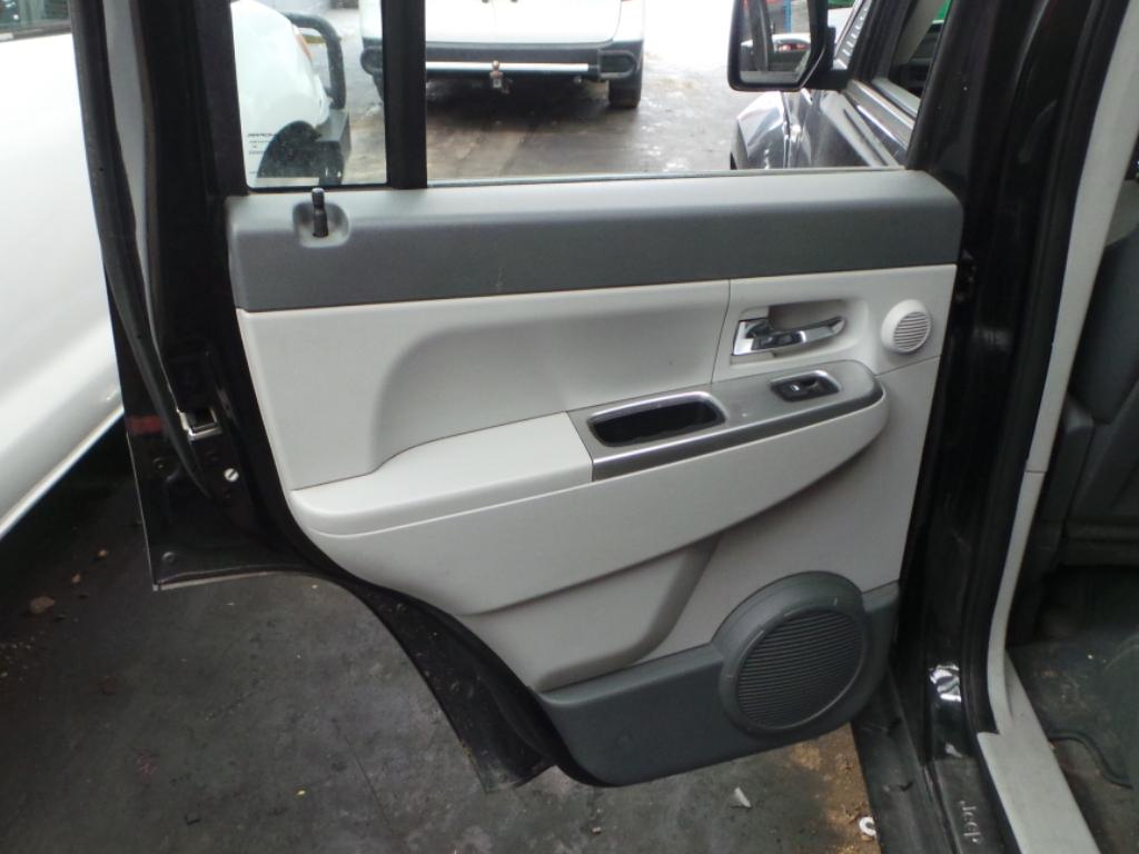 View Auto part Rear Garnish Jeep Cherokee 2008