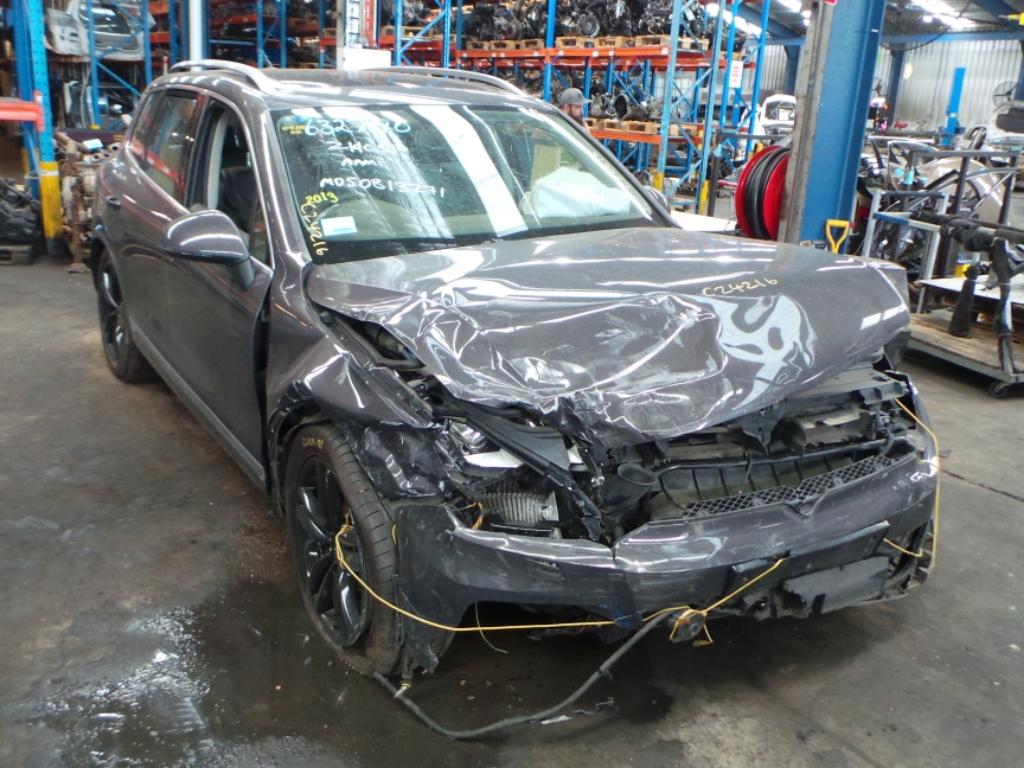 View Auto part null Volkswagen Touareg 2012