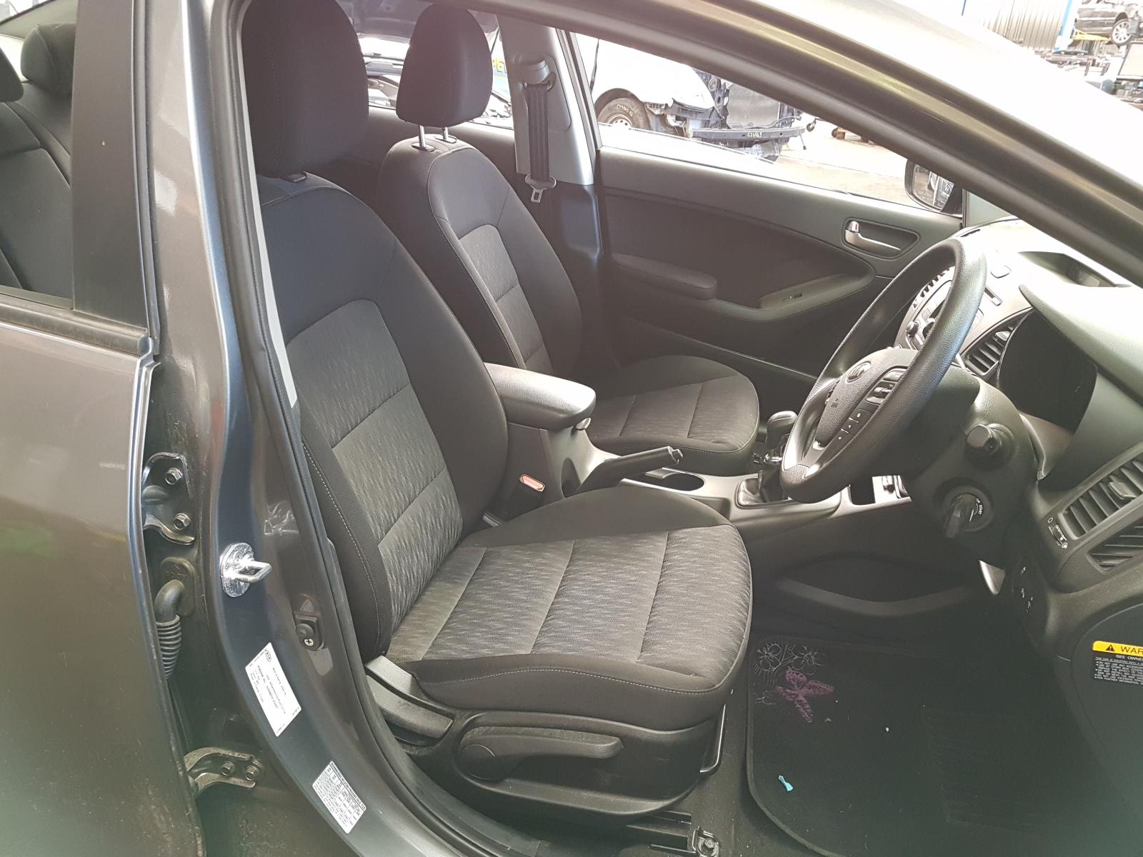 View Auto part Instrument Cluster Kia Cerato 2015