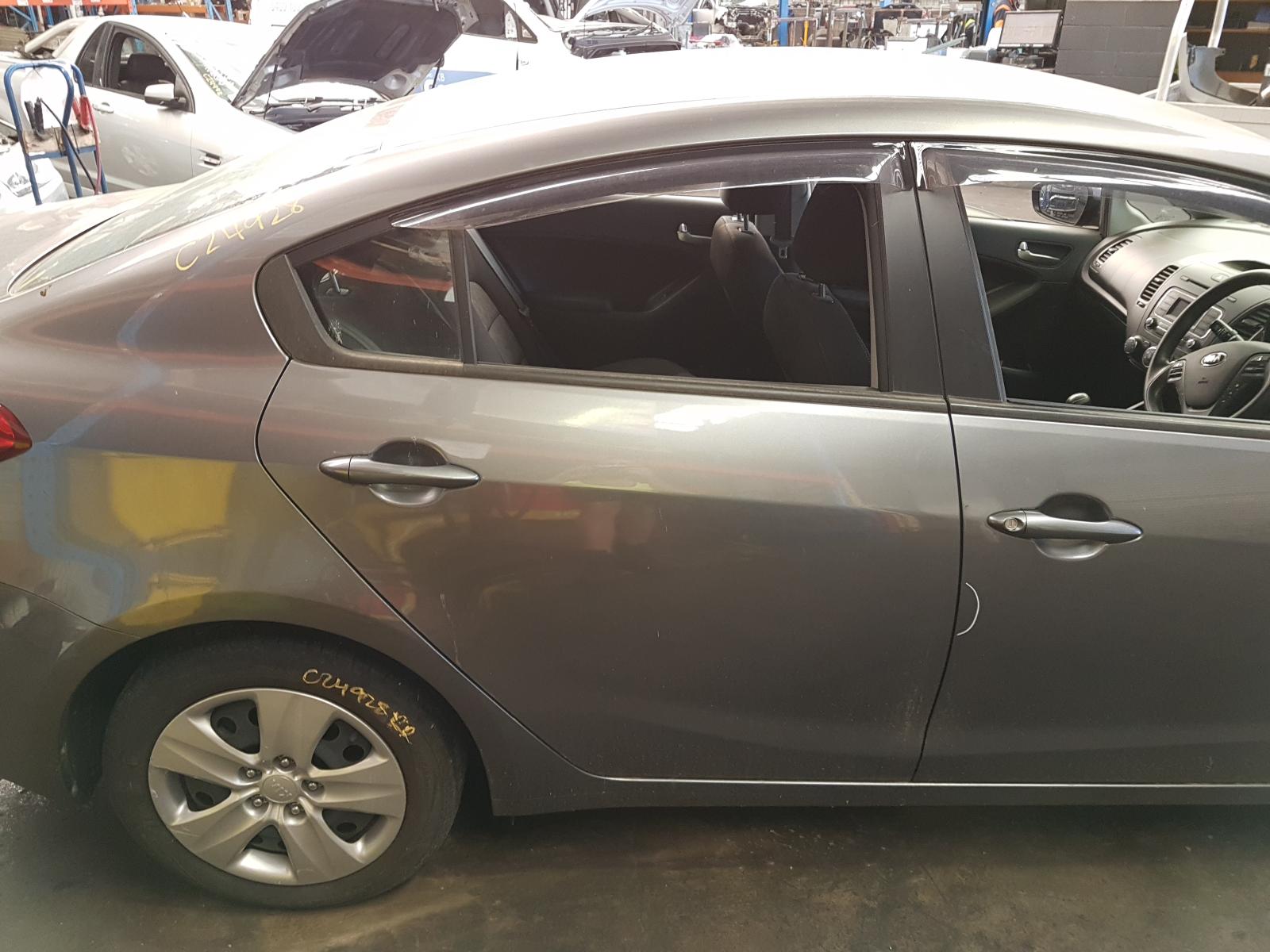 View Auto part Instrument Cluster Kia Cerato 2015