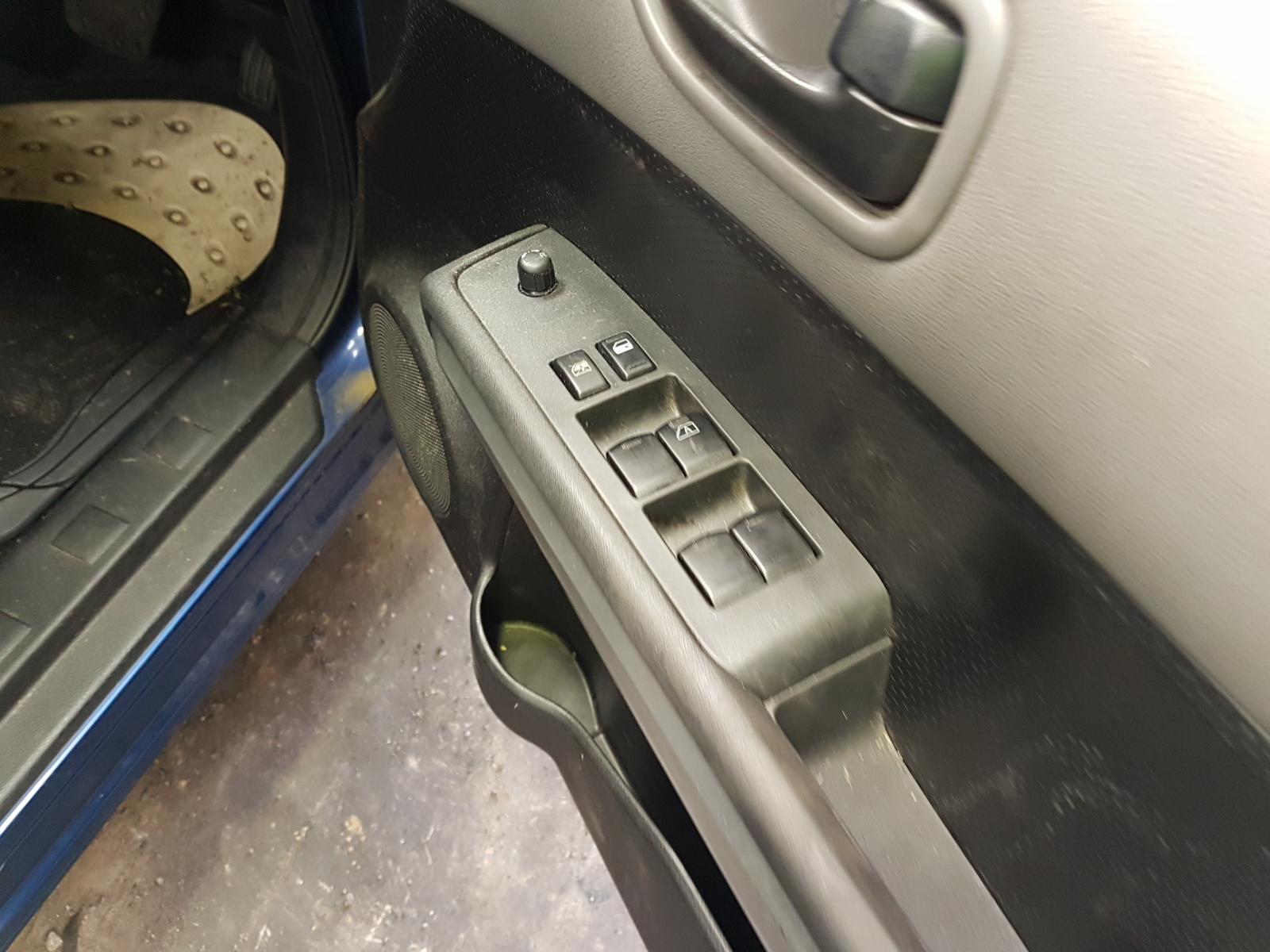 2009 Nissan Xtrail Right Guard Liner View Auto part Right Guard Liner Nissan Xtrail 2009