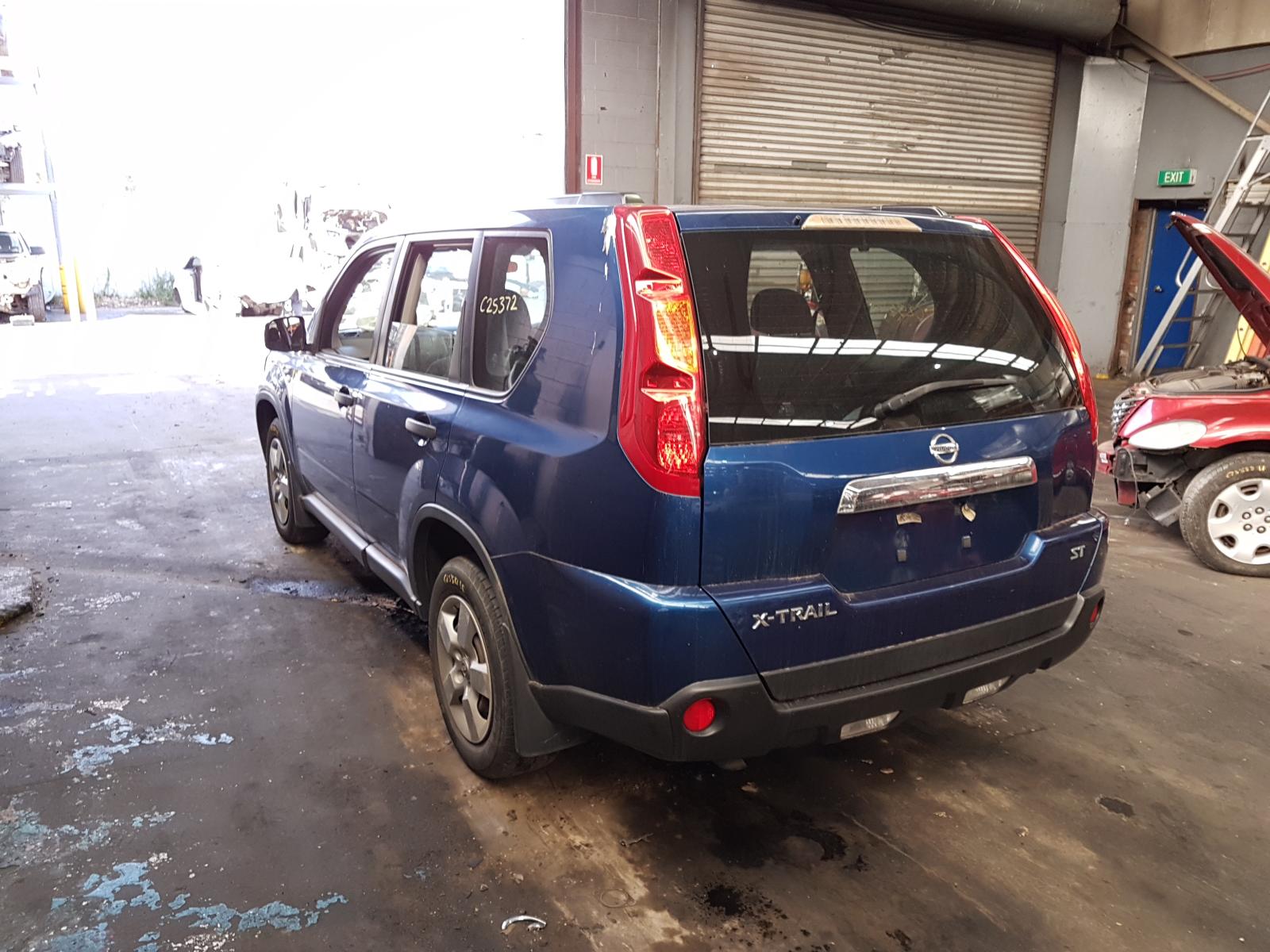 2009 Nissan Xtrail Right Guard Liner View Auto part Right Guard Liner Nissan Xtrail 2009