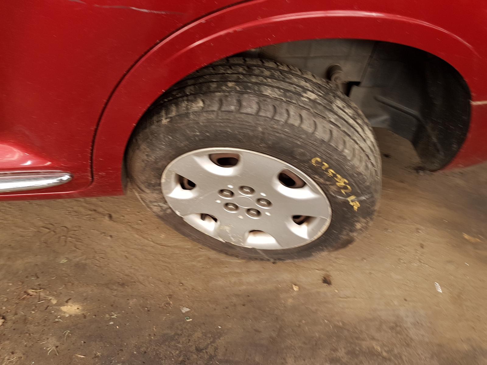 2004 Chrysler Pt Cruiser Left Front Door Window View Auto part Left Front Door Window Chrysler Pt Cruiser 2004