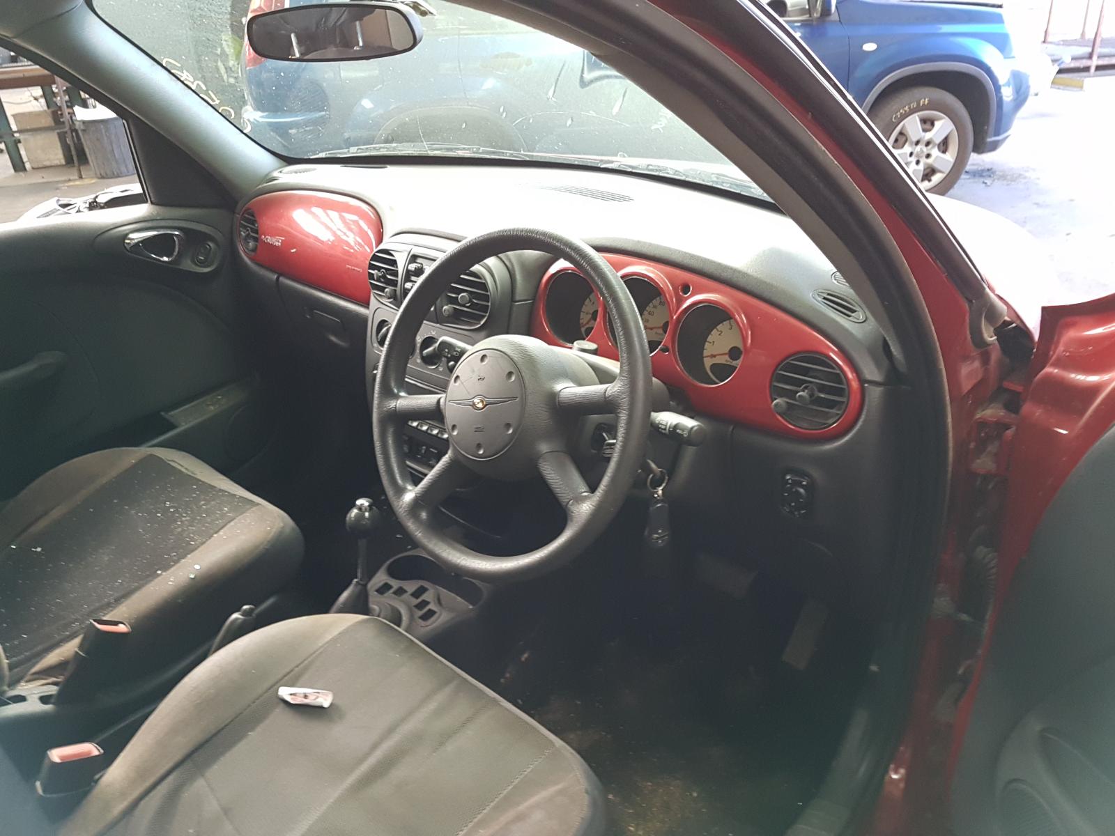 2004 Chrysler Pt Cruiser Left Front Door Window View Auto part Left Front Door Window Chrysler Pt Cruiser 2004