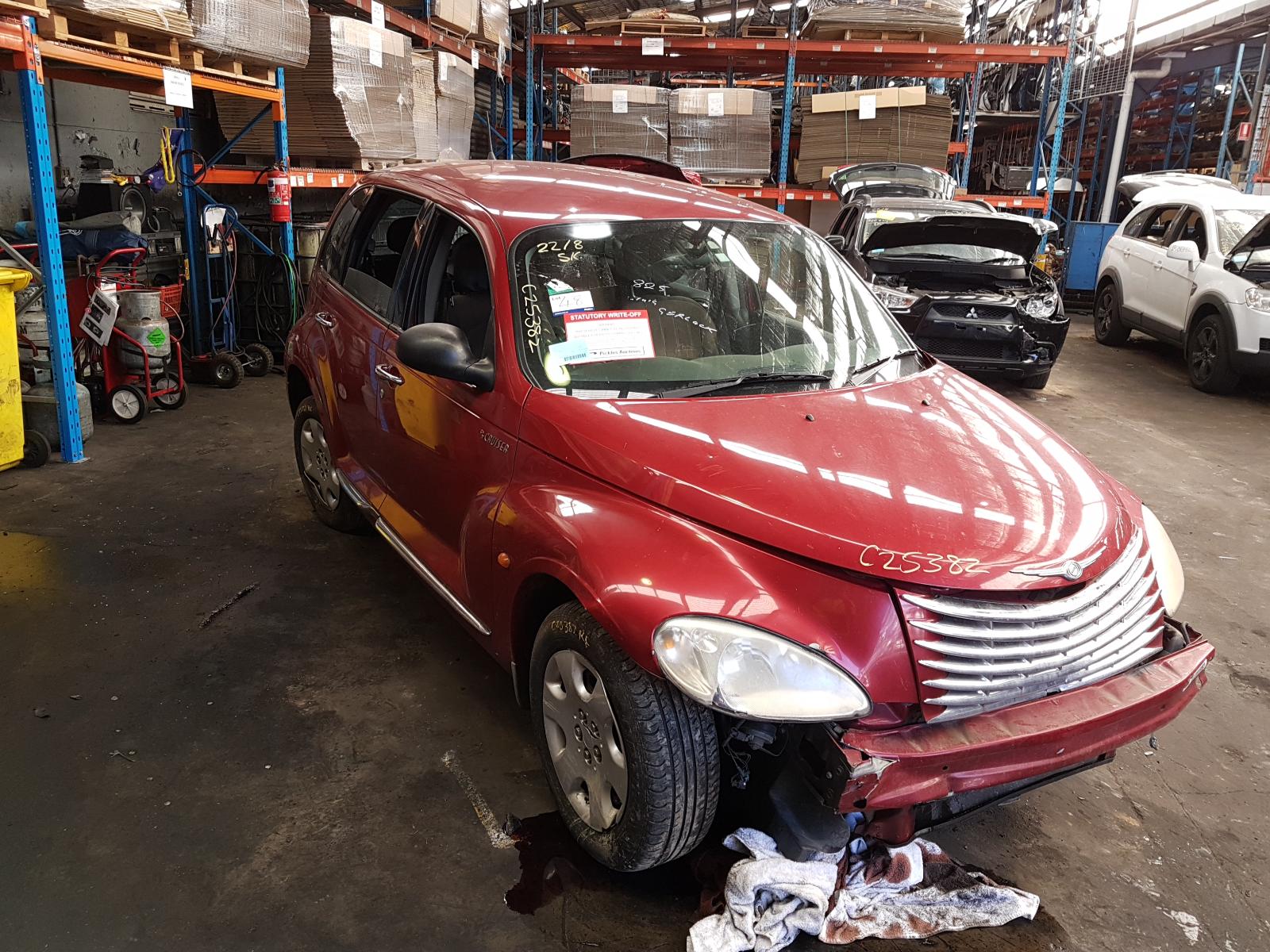 2004 Chrysler Pt Cruiser Left Front Door Window View Auto part Left Front Door Window Chrysler Pt Cruiser 2004
