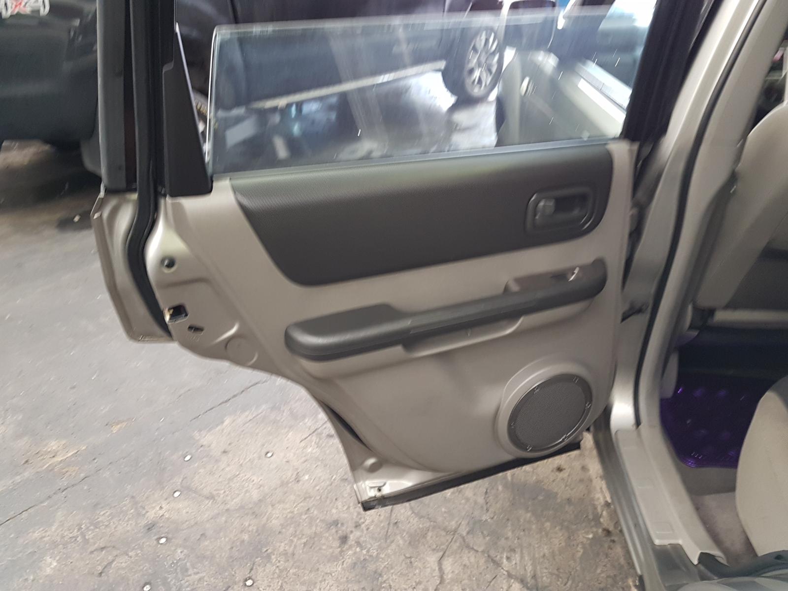View Auto part Ecu Nissan Xtrail 2004