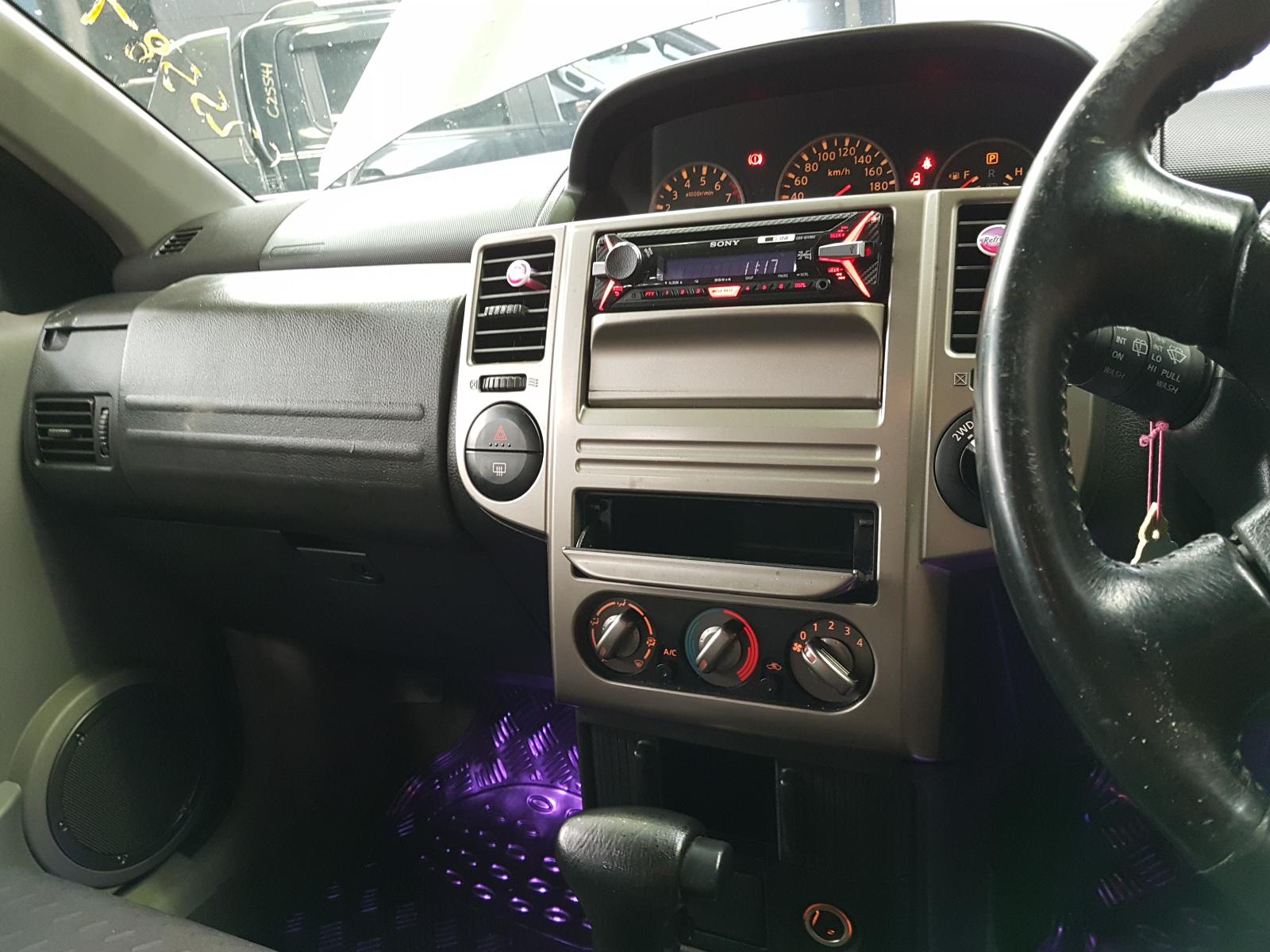 View Auto part Ecu Nissan Xtrail 2004