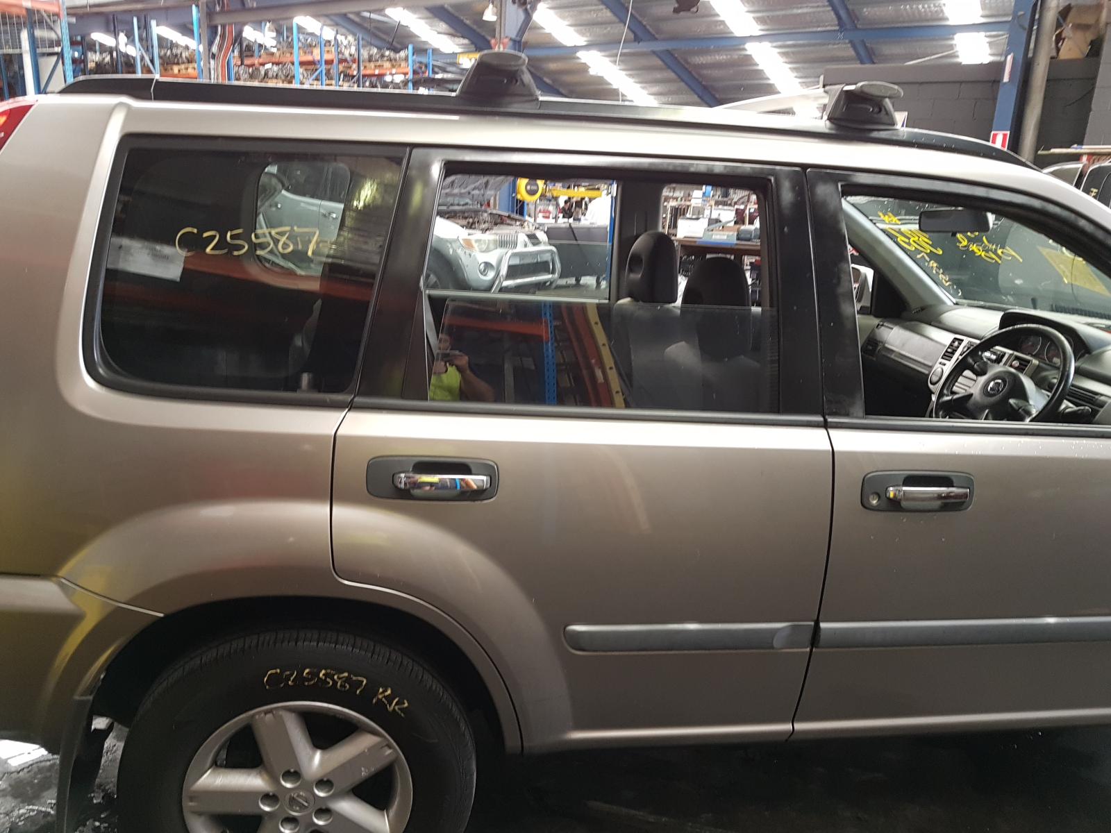 View Auto part Ecu Nissan Xtrail 2004