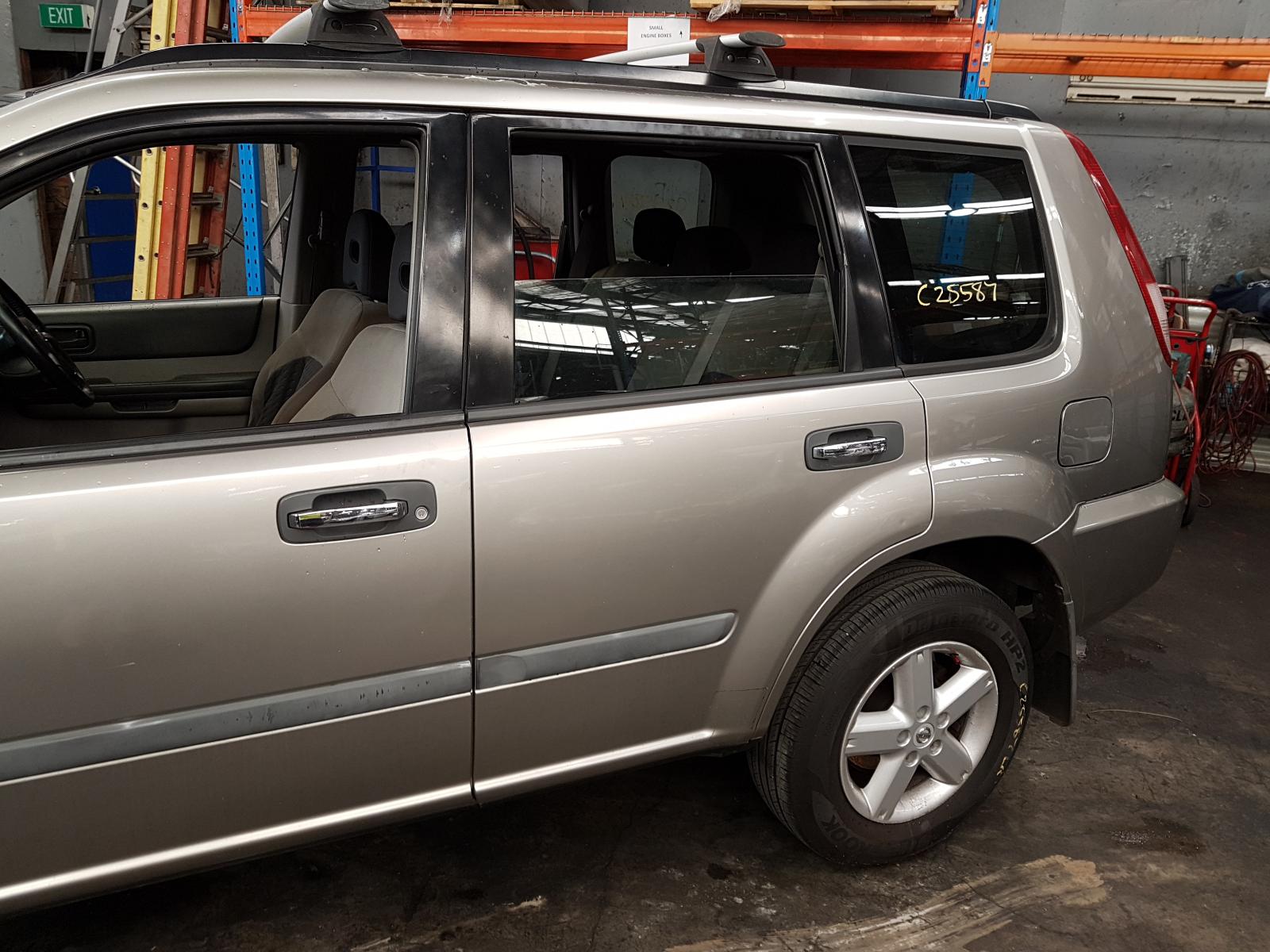 View Auto part Ecu Nissan Xtrail 2004