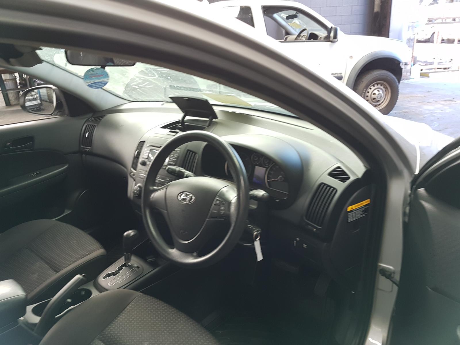 View Auto part Left Guard Liner Hyundai I30 2009