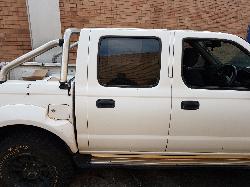 View Auto part Sunvisor Nissan Navara 2010