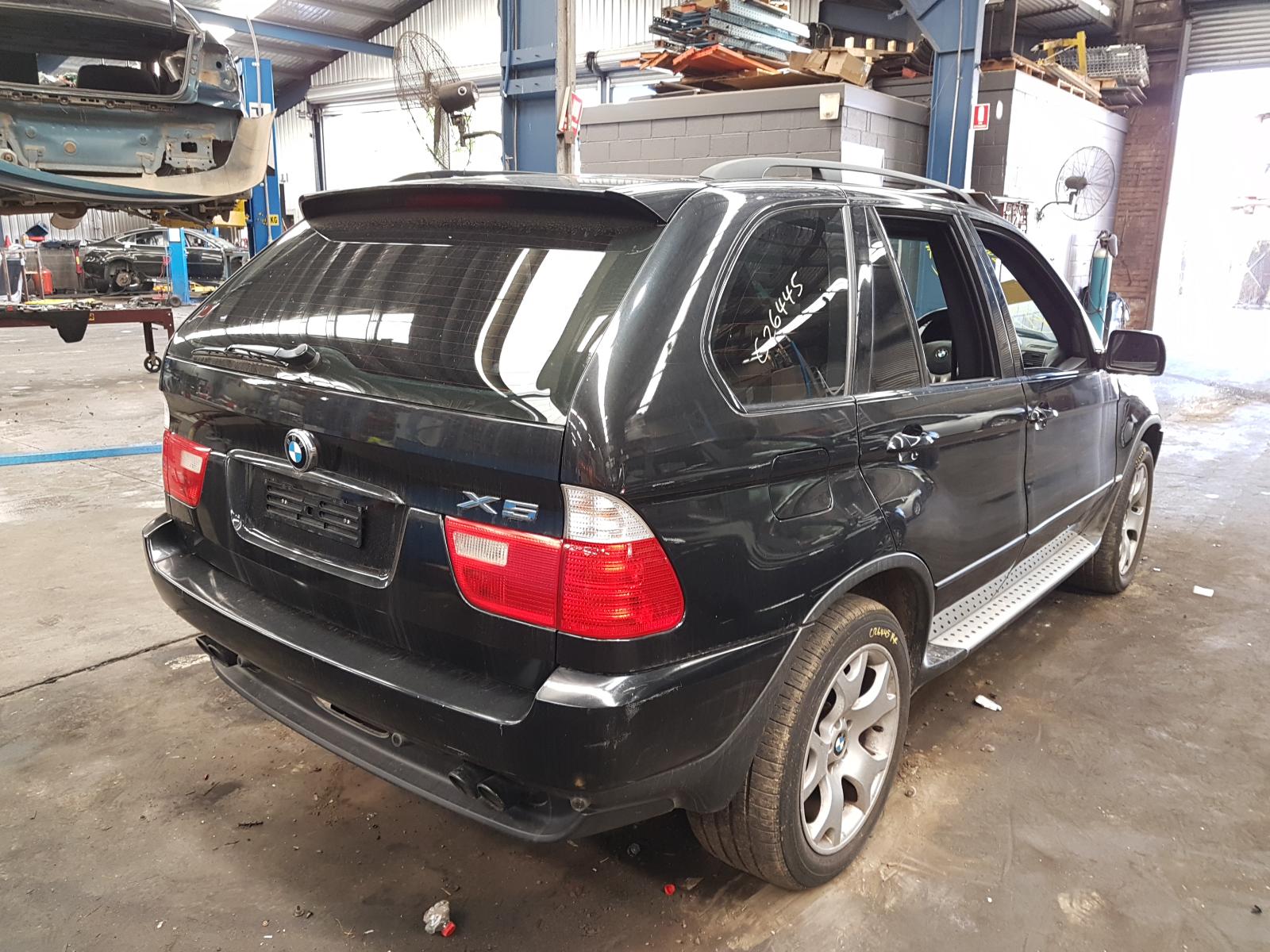 View Auto part Right Indicator/Fog/Side Bmw X5 2002