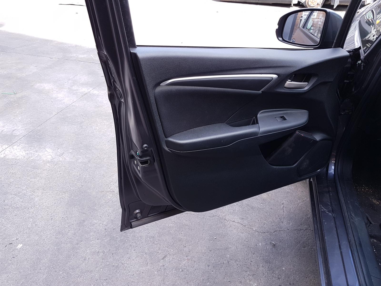 View Auto part Fuse Box Honda Jazz 2018