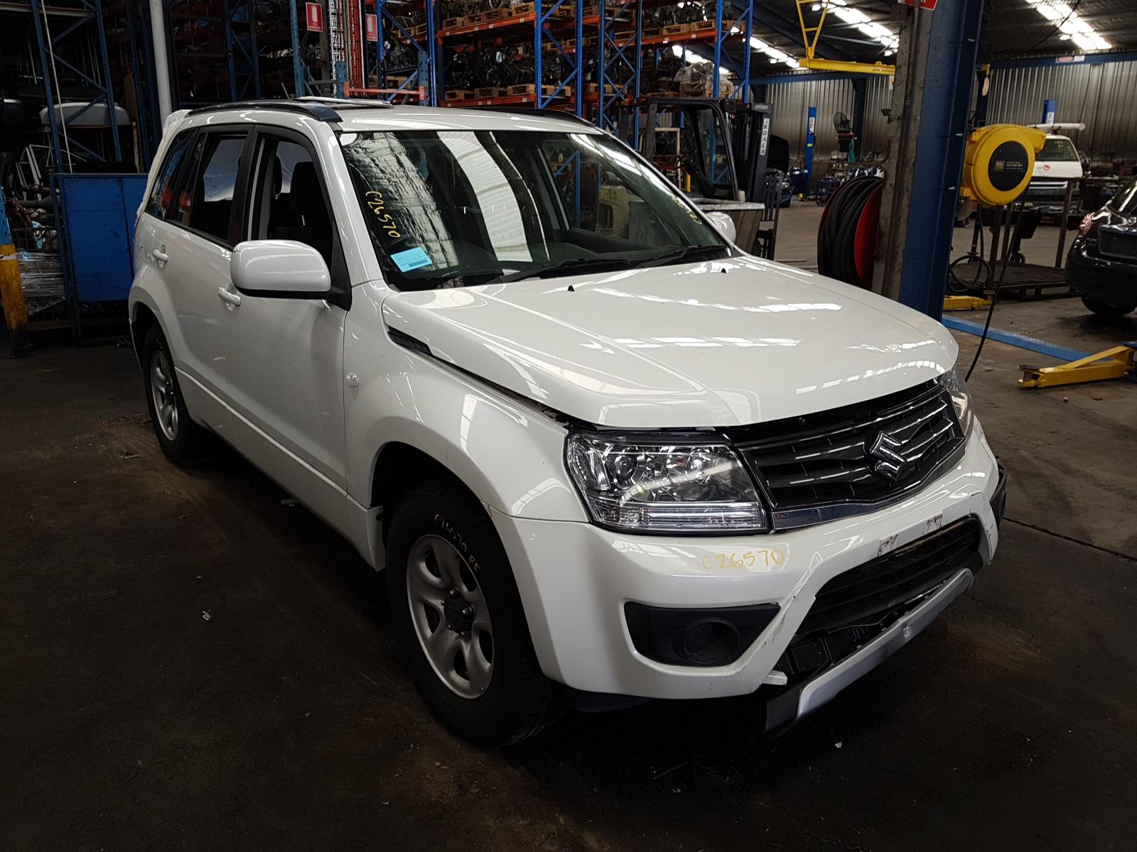 View Auto part null Suzuki Vitara 2013
