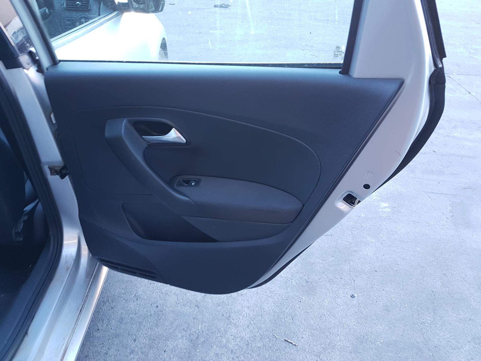 View Auto part Airbag Module/Sensor Volkswagen Polo 2014