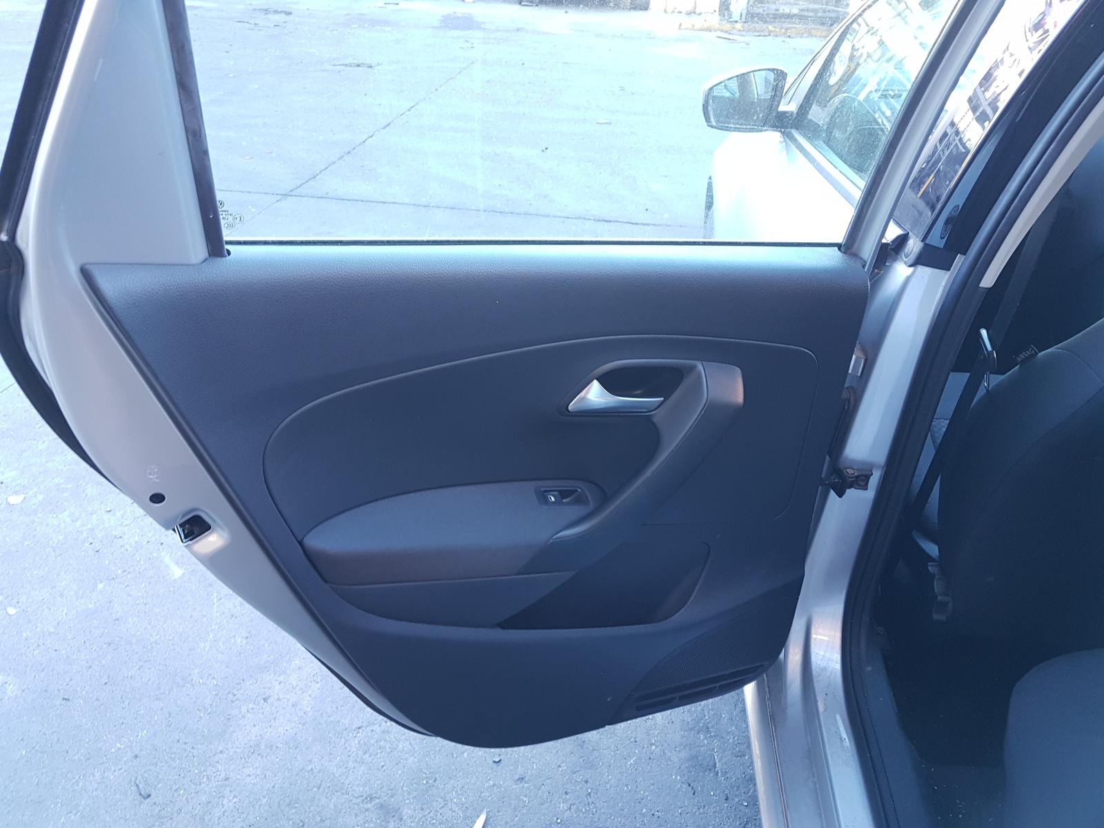 View Auto part Airbag Module/Sensor Volkswagen Polo 2014