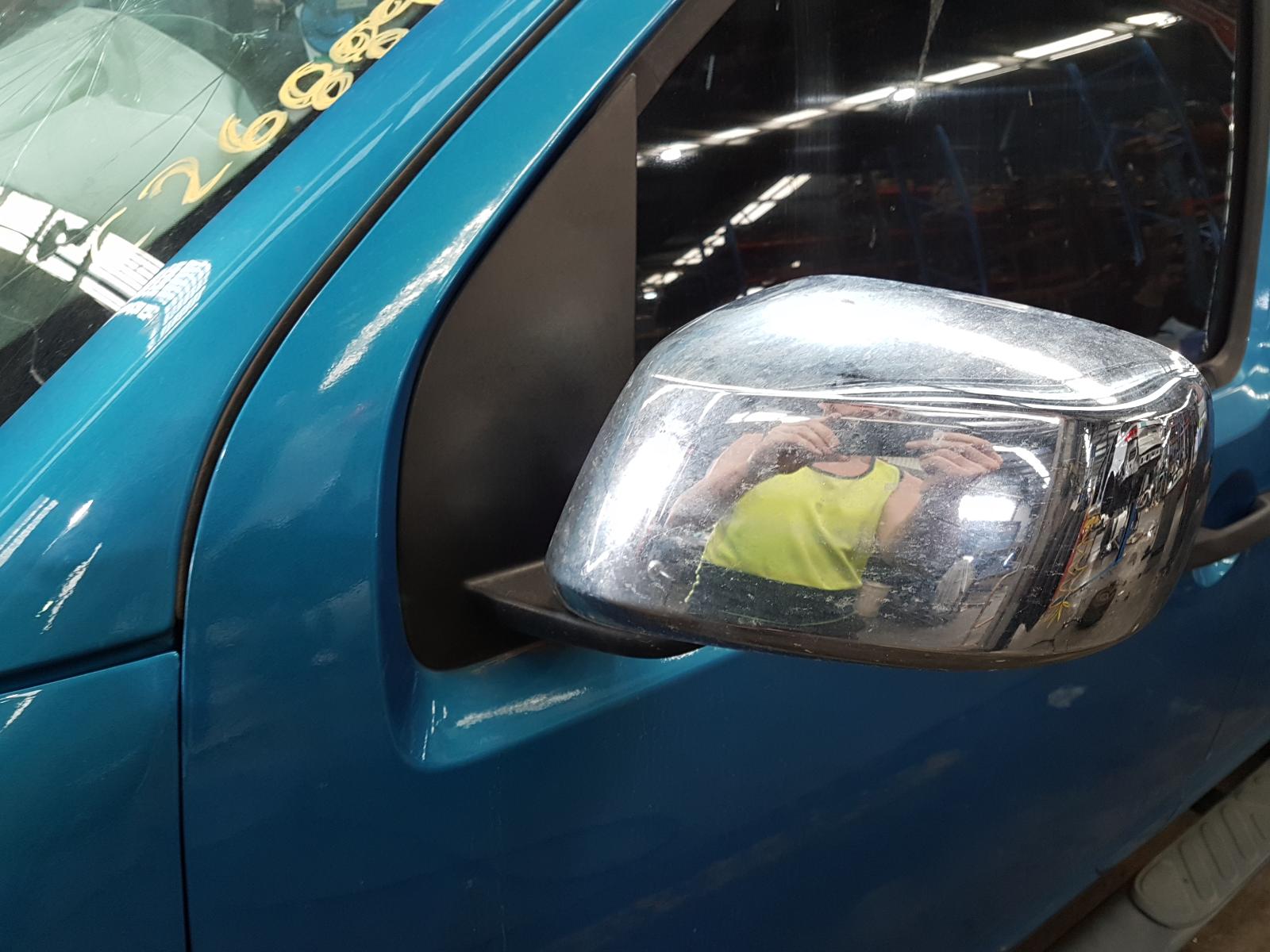 View Auto part Ecu Nissan Navara 2005