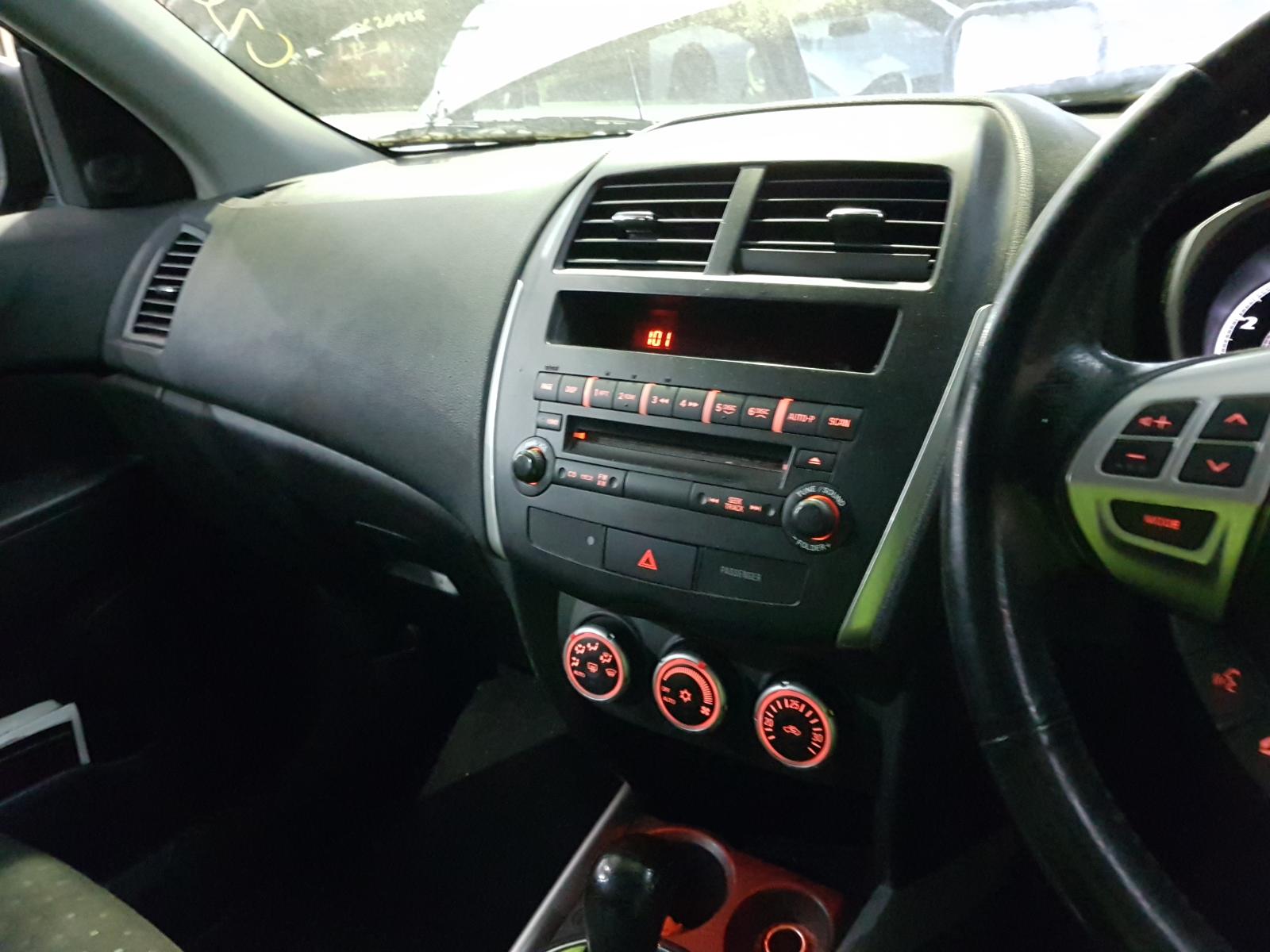 View Auto part Radio/Cd/Dvd/Sat/Tv Mitsubishi Asx 2011
