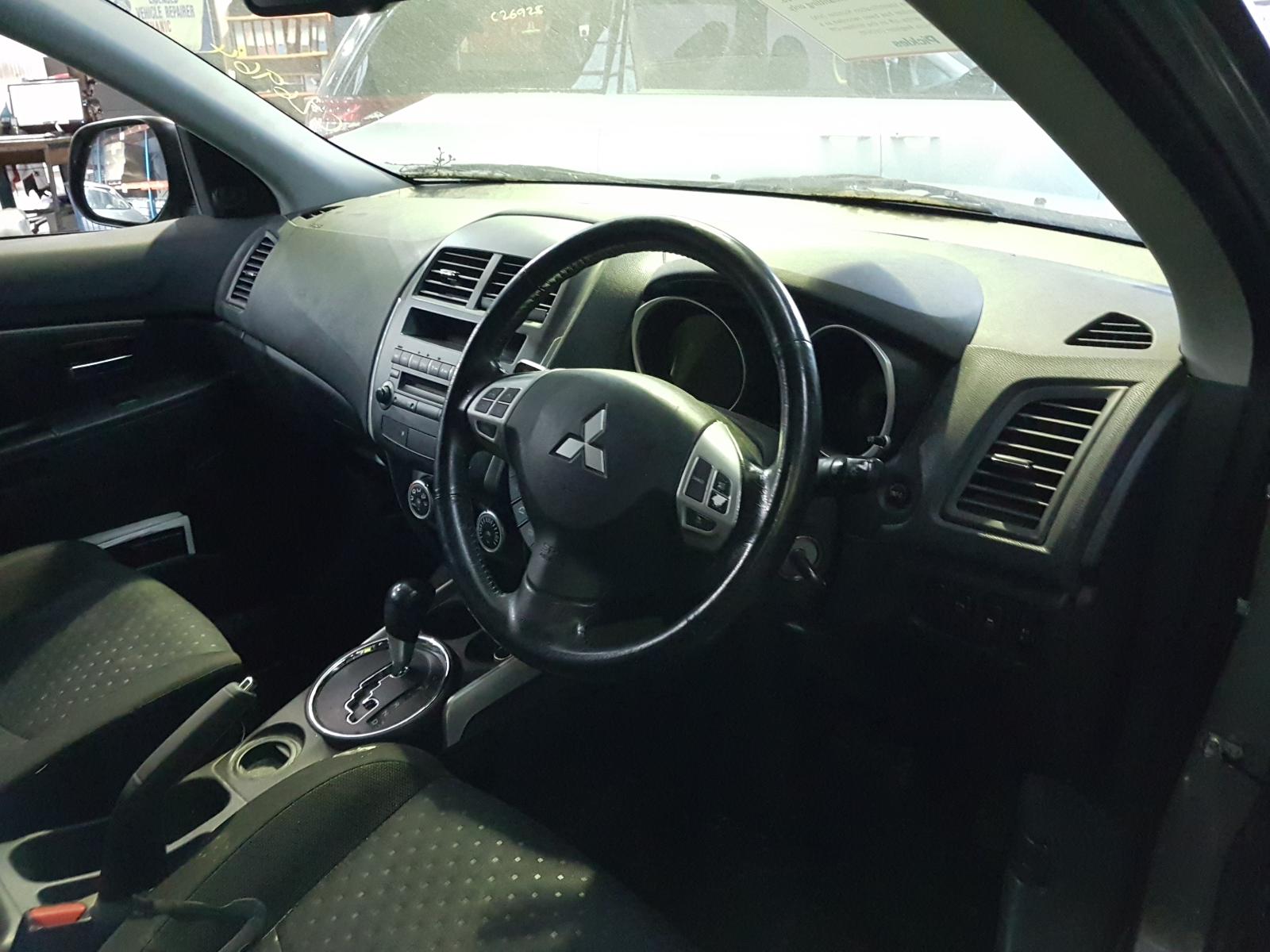 View Auto part Radio/Cd/Dvd/Sat/Tv Mitsubishi Asx 2011