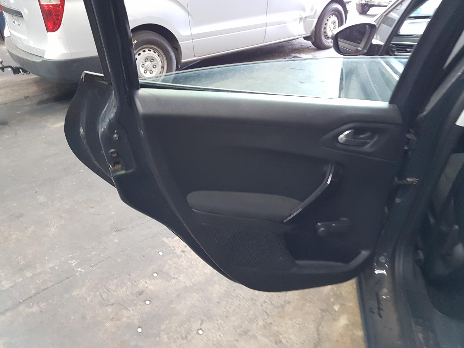 2015 Peugeot 208 Starter View Auto part Starter Peugeot 208 2015