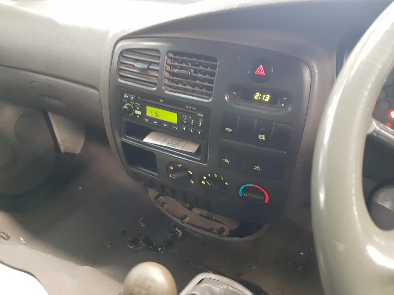View Auto part Steering Pump Kia Pregio 2005