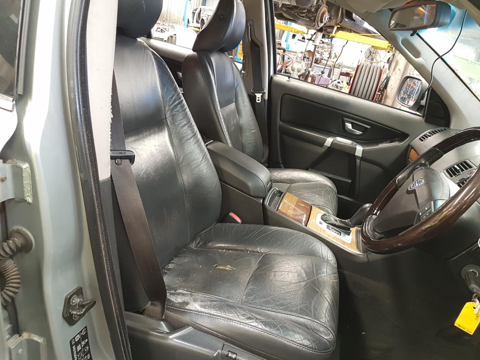 View Auto part Trans/Gearbox Volvo Xc90 2008