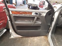 View Auto part Door/Boot/Gate Lock Volkswagen Touareg 2008