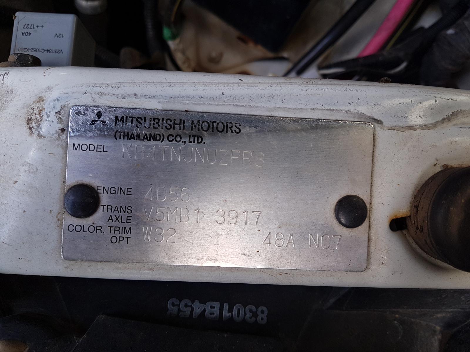 View Auto part Axle Mitsubishi Triton 2014