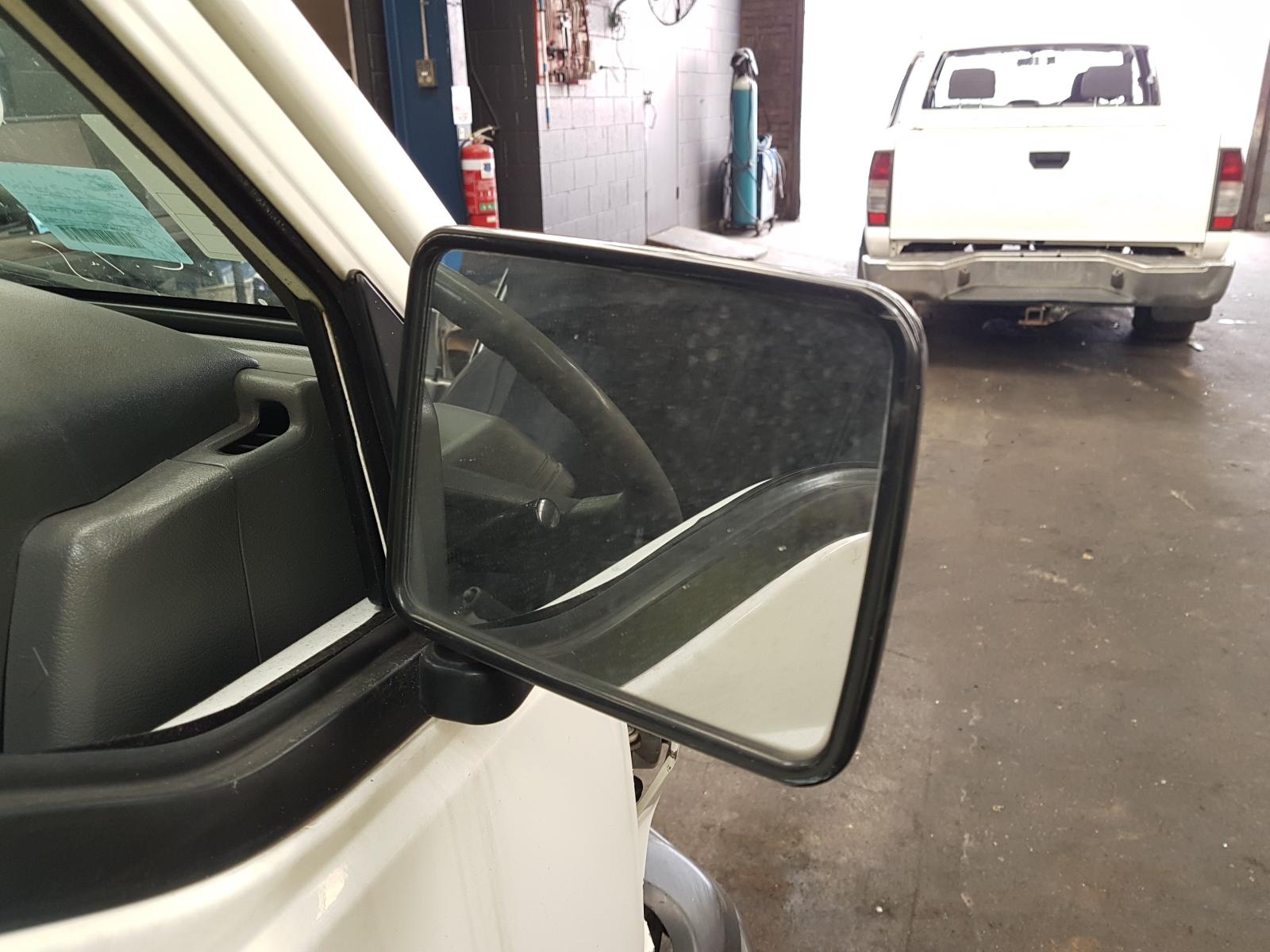 View Auto part Right Taillight Mitsubishi L300 2007