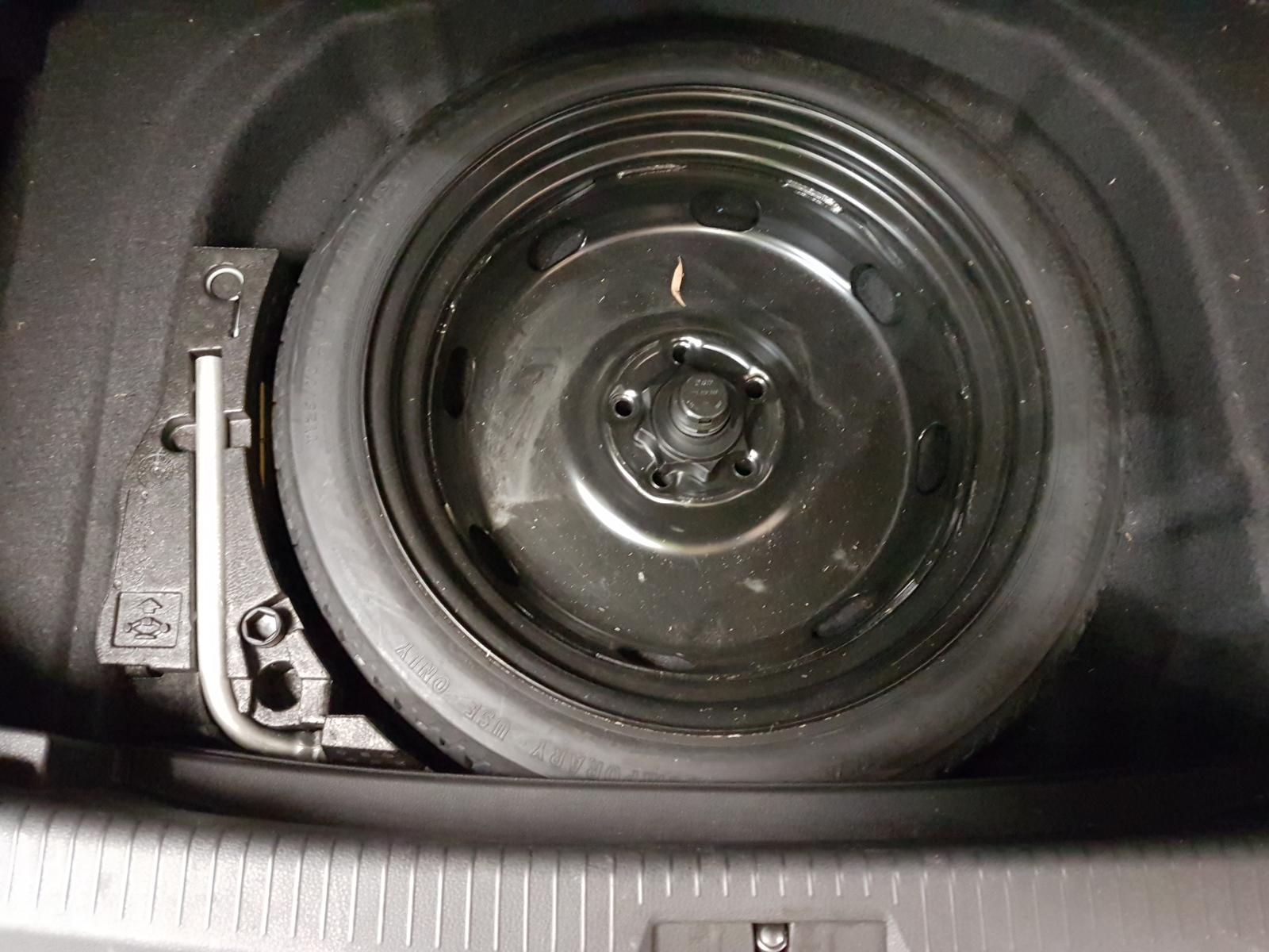 2014 Volkswagen Golf Alternator View Auto part Alternator Volkswagen Golf 2014