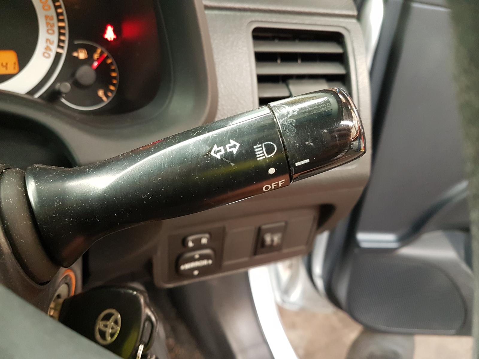 View Auto part Seatbelt/Stalk Toyota Corolla 2009