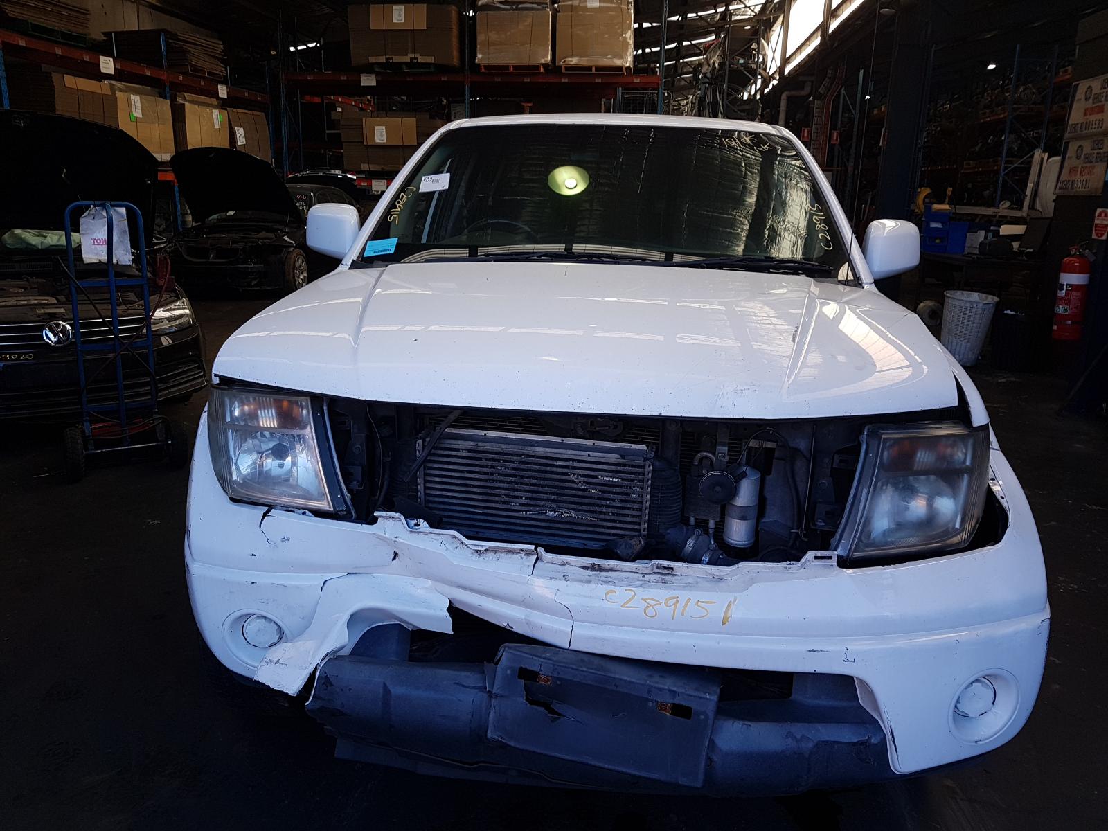 2013 Nissan Navara Trans/Gearbox View Auto part Trans/Gearbox Nissan Navara 2013