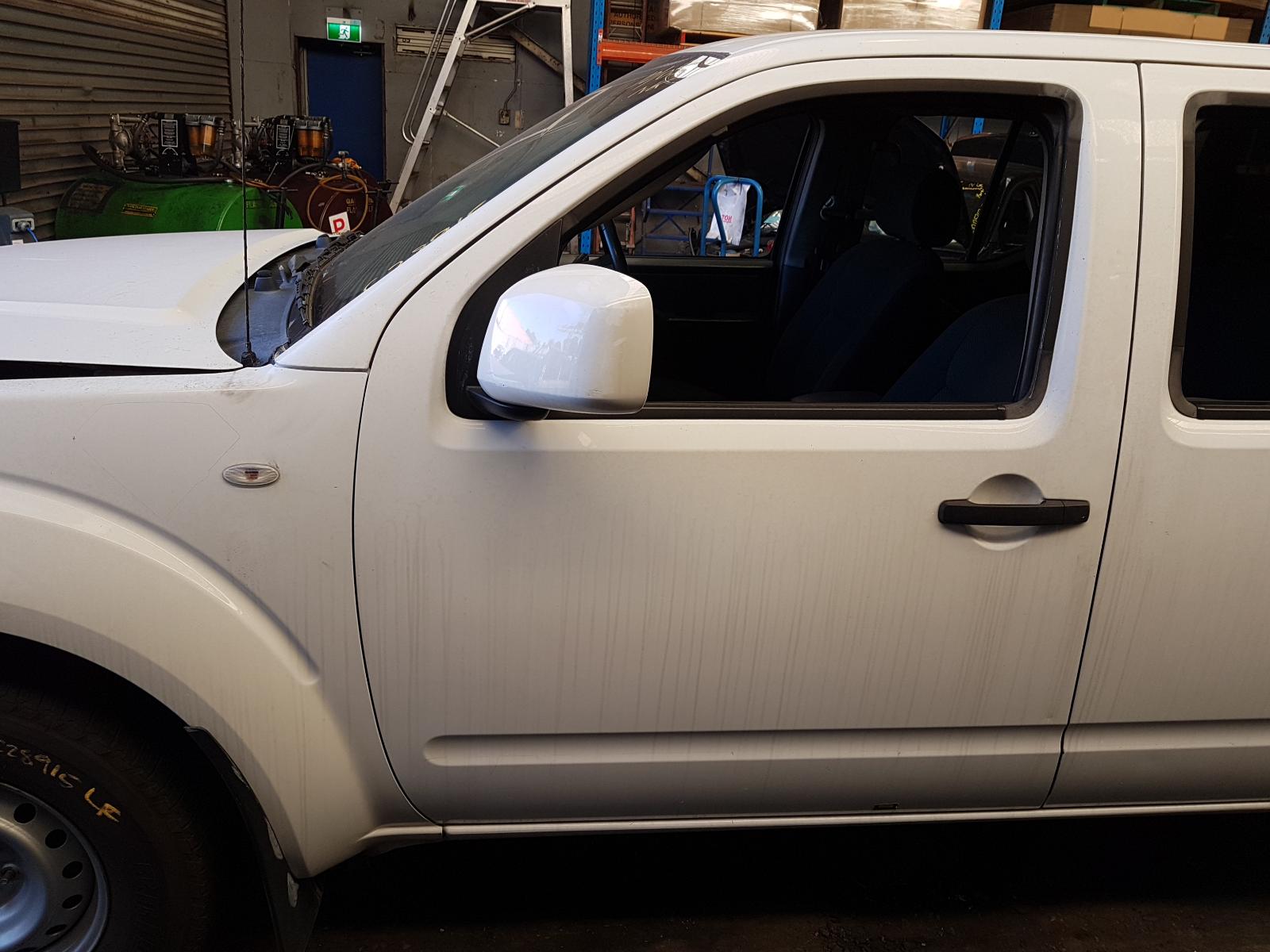 2013 Nissan Navara Trans/Gearbox View Auto part Trans/Gearbox Nissan Navara 2013