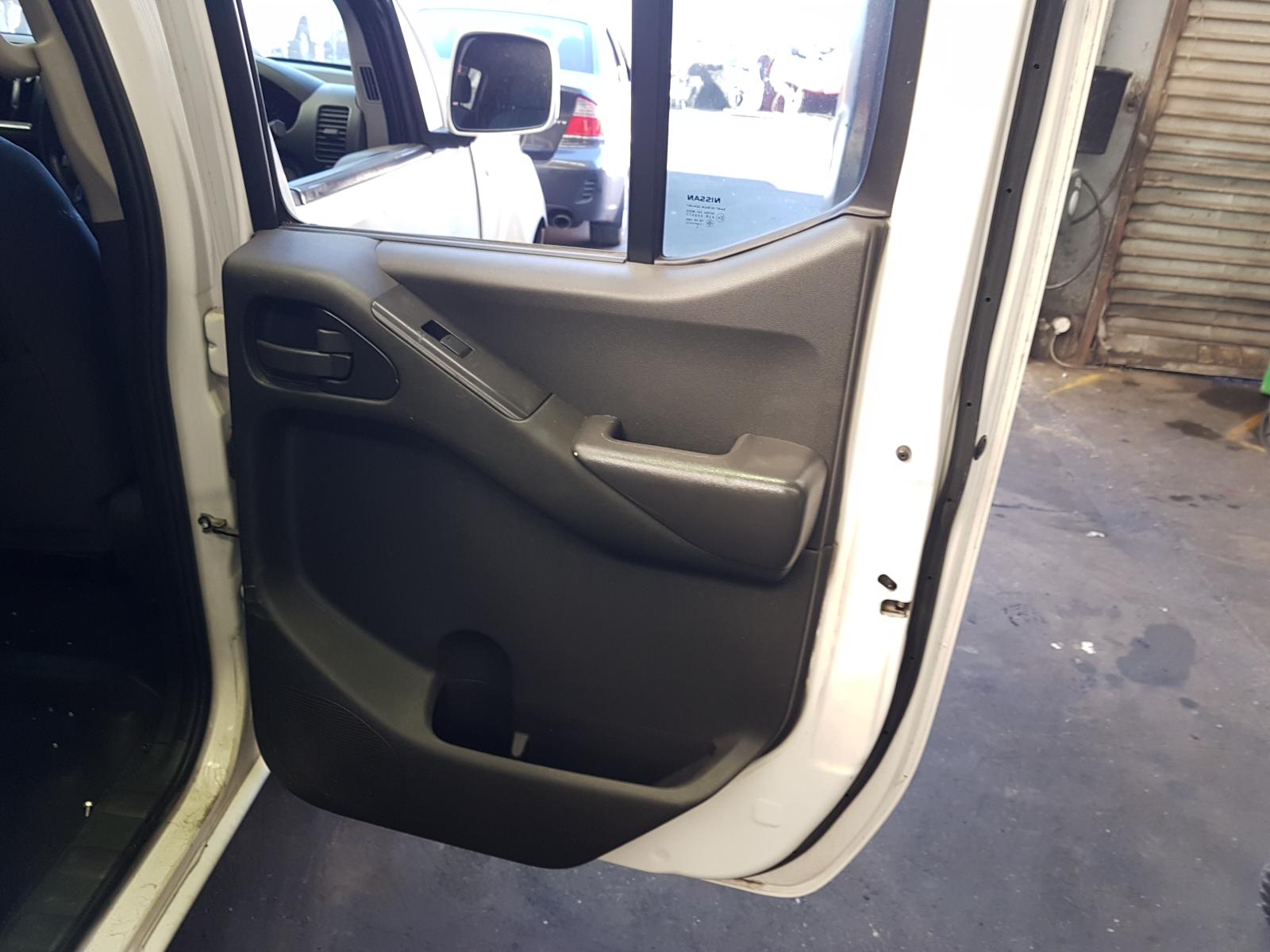 2013 Nissan Navara Trans/Gearbox View Auto part Trans/Gearbox Nissan Navara 2013