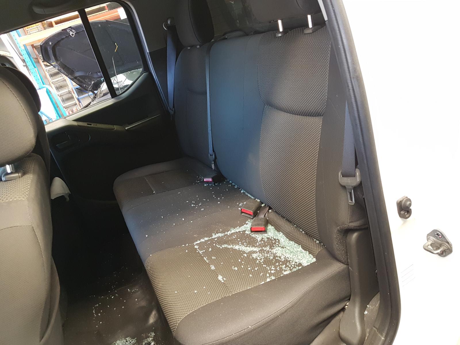 2013 Nissan Navara Trans/Gearbox View Auto part Trans/Gearbox Nissan Navara 2013