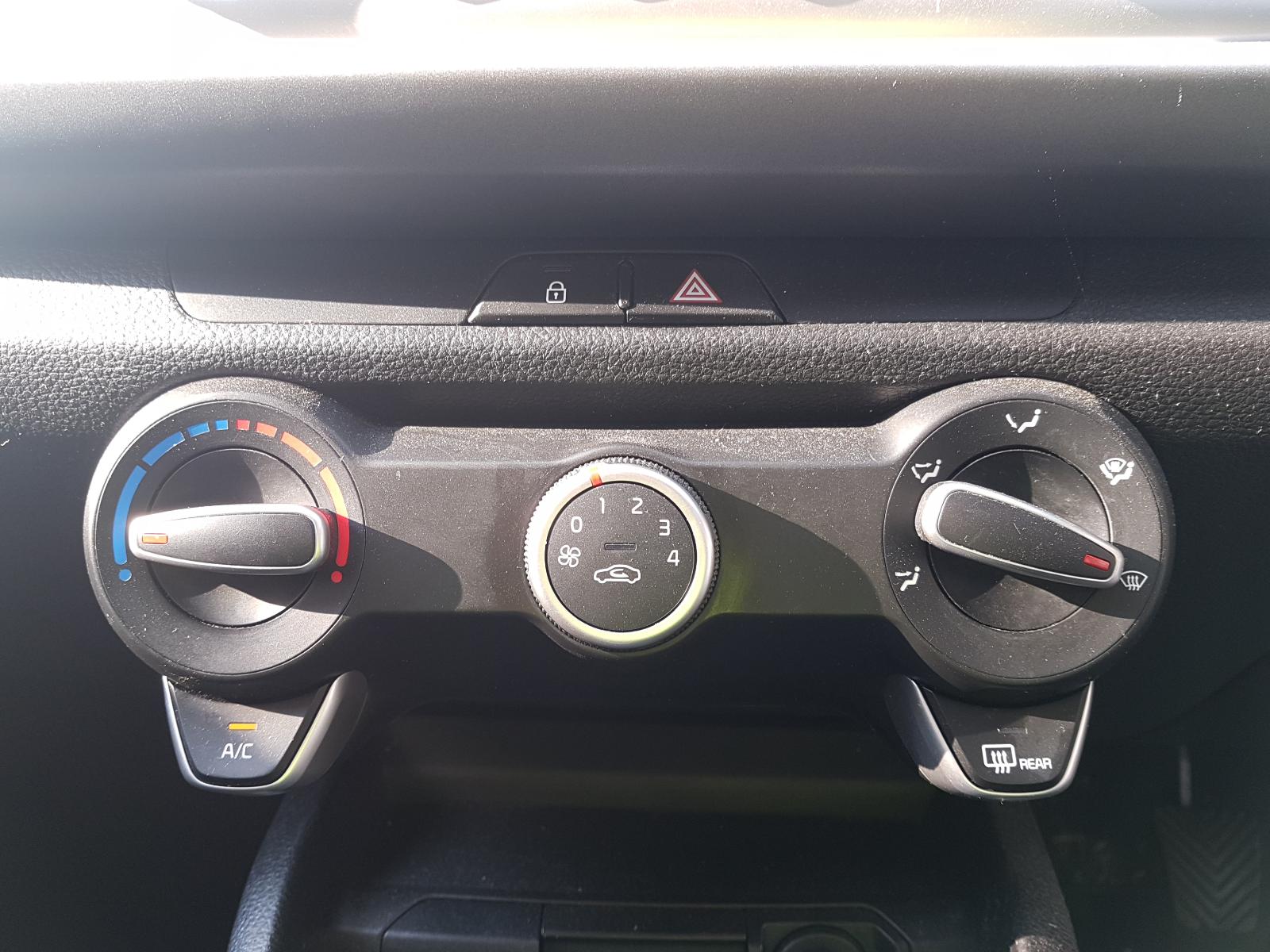 View Auto part Airbag Module/Sensor Kia Rio 2017