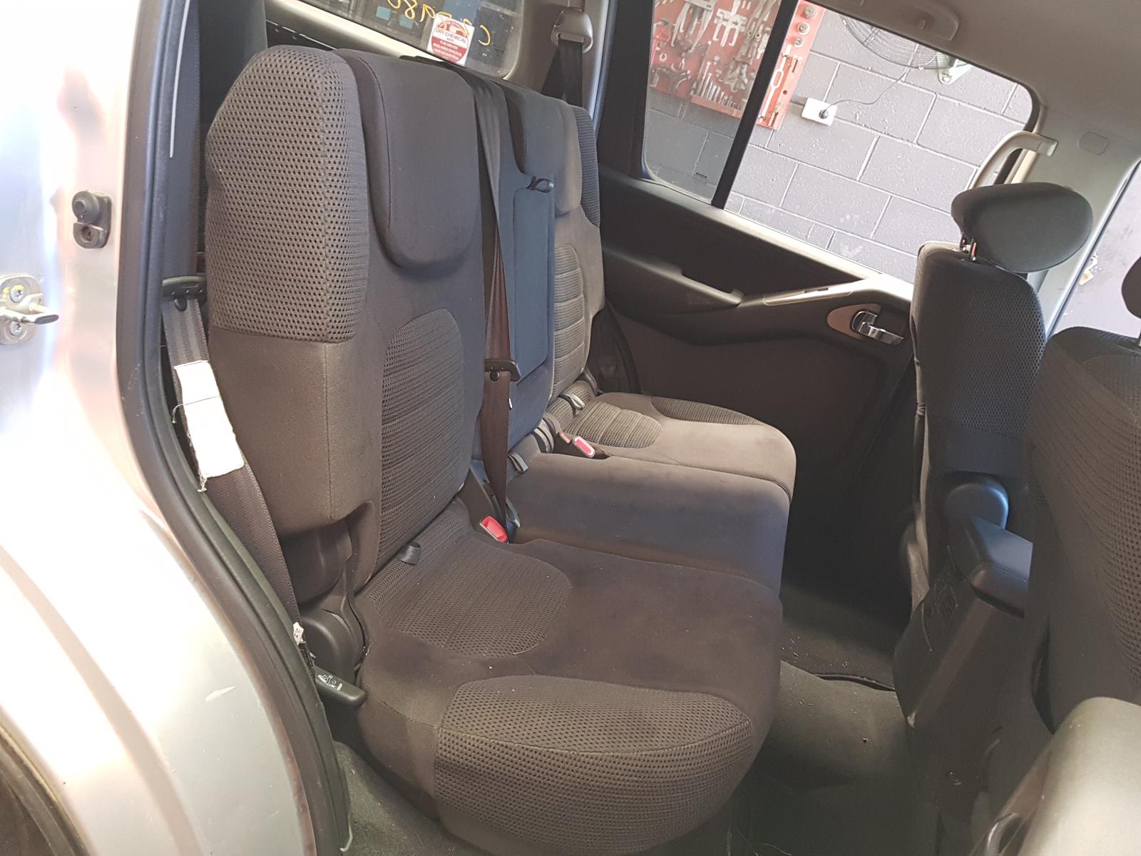 View Auto part Fuse Box Nissan Pathfinder 2008