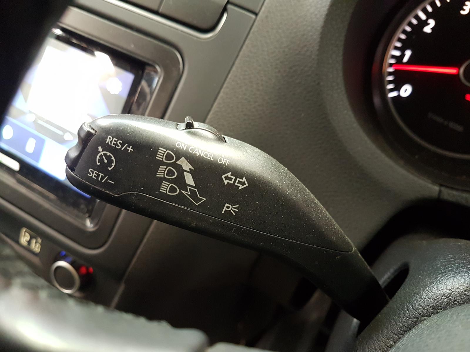 View Auto part Airbag Module/Sensor Volkswagen Polo 2013