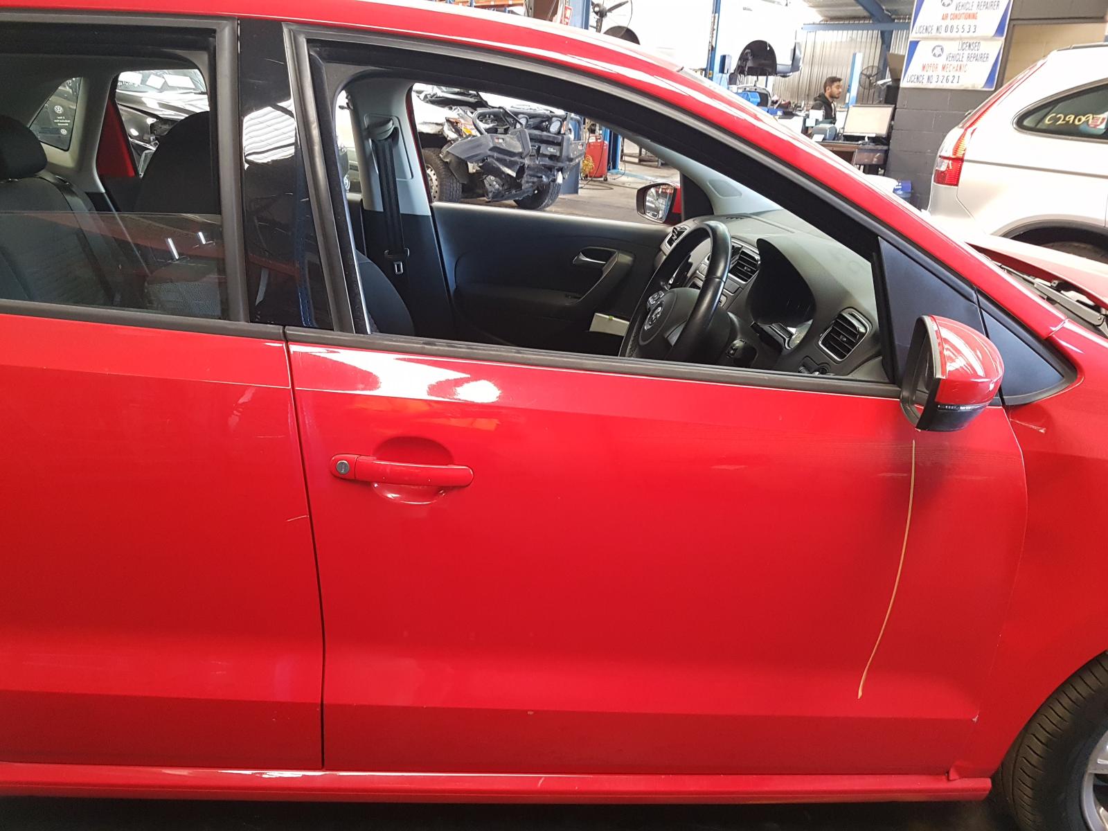 View Auto part Airbag Module/Sensor Volkswagen Polo 2013