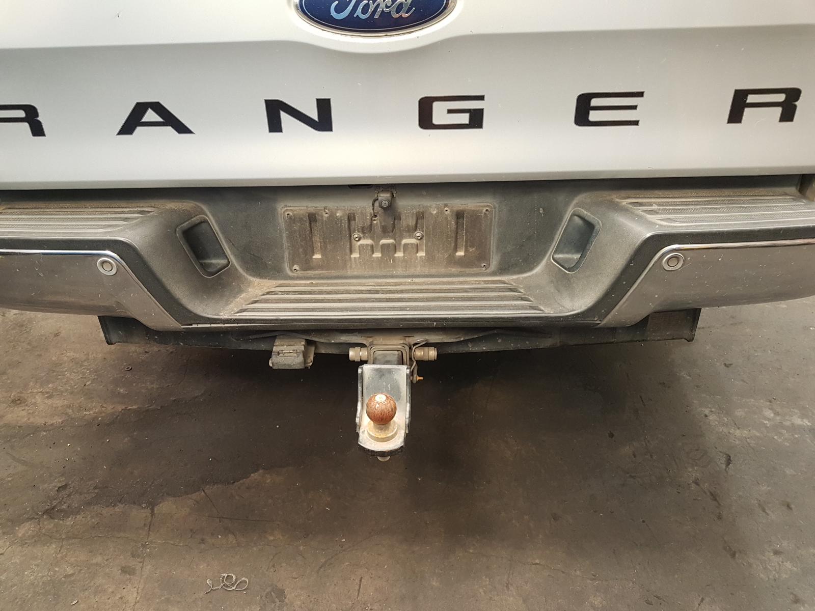 View Auto part Fuse Box Ford Ranger 2014