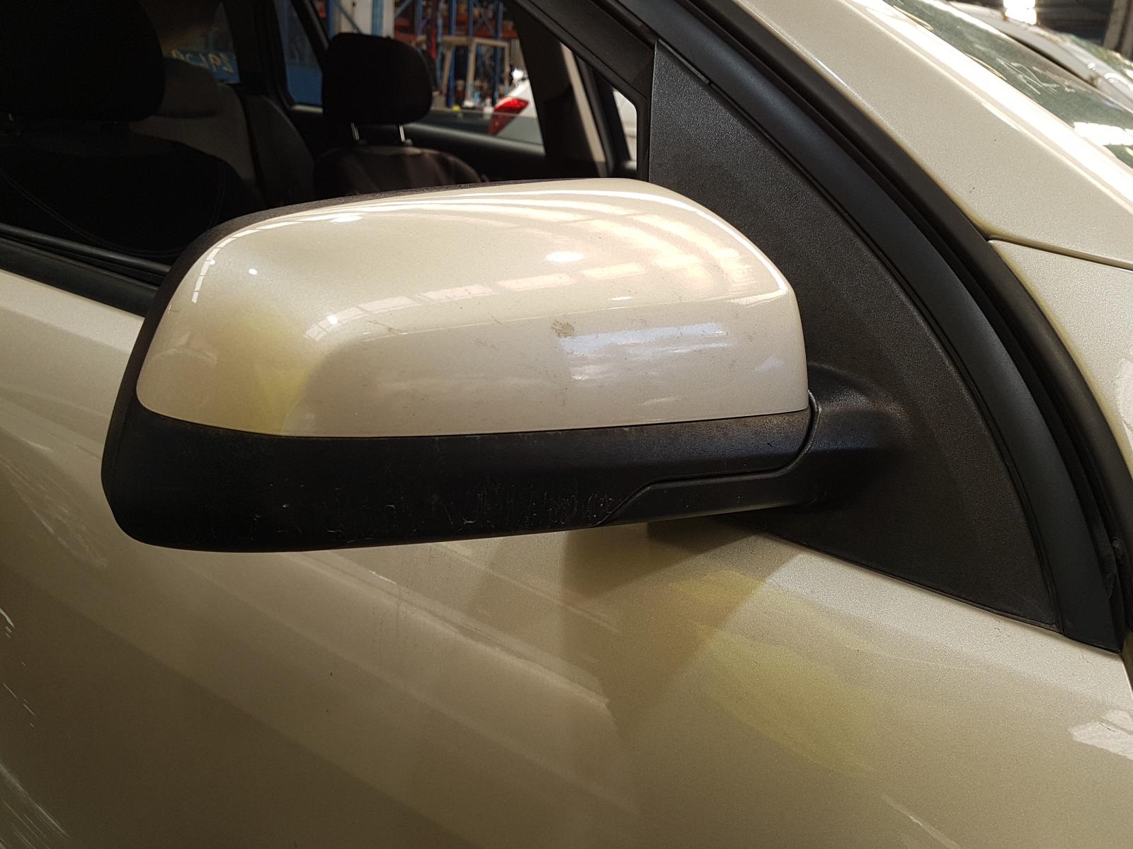 2008 Holden Commodore Fuse Box View Auto part Fuse Box Holden Commodore 2008