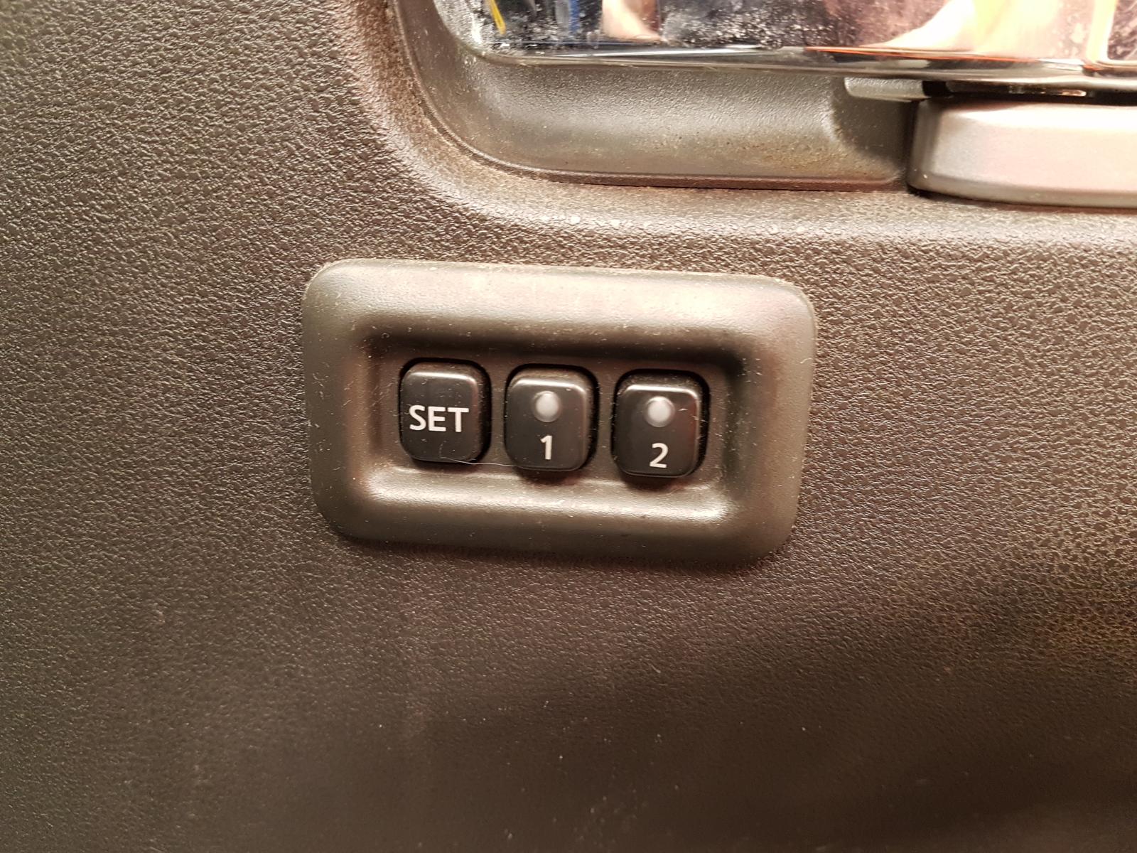 View Auto part Rear Garnish Nissan Pathfinder 2012