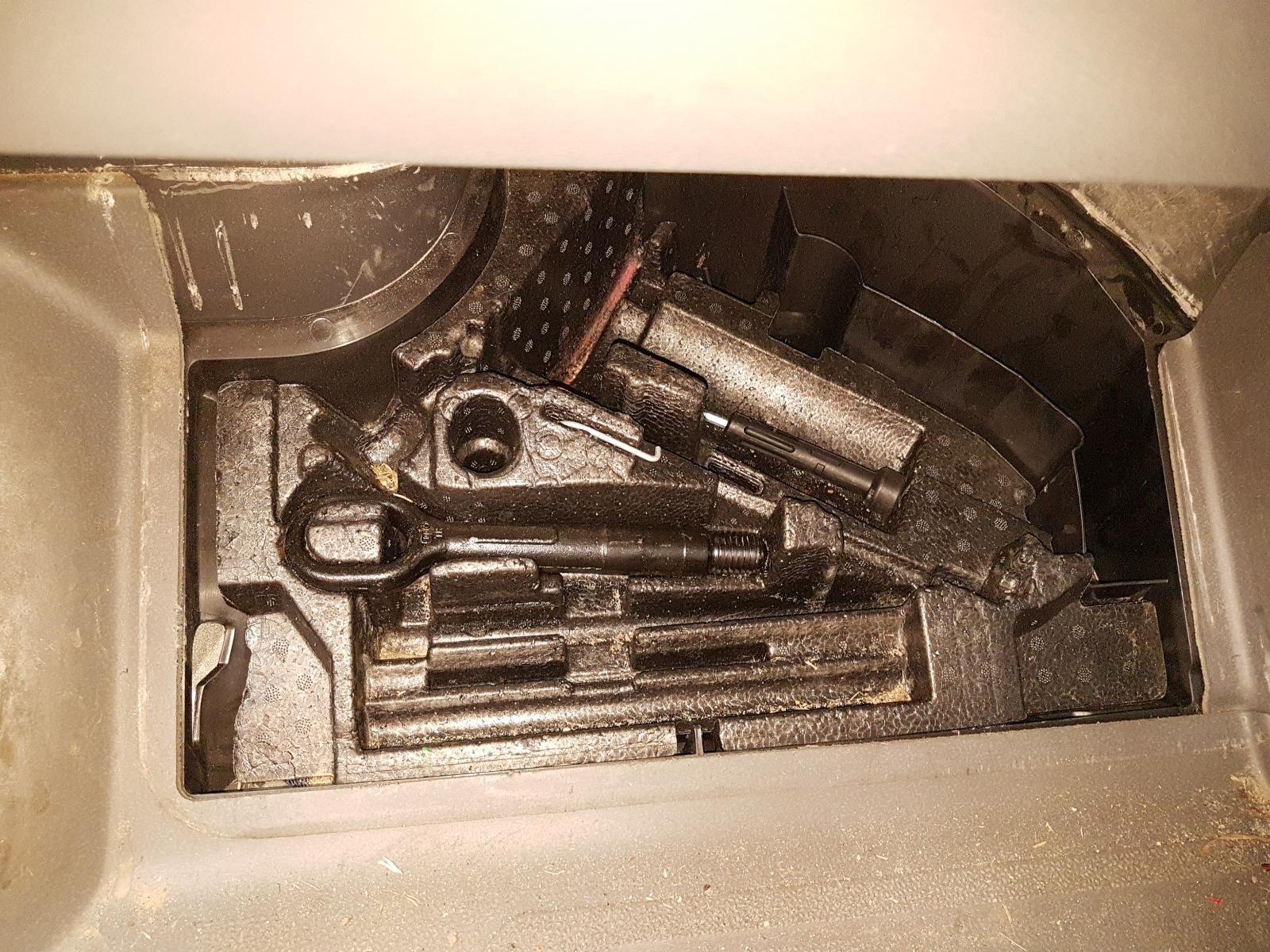 2018 Volkswagen Crafter Instrument Cluster View Auto part Instrument Cluster Volkswagen Crafter 2018