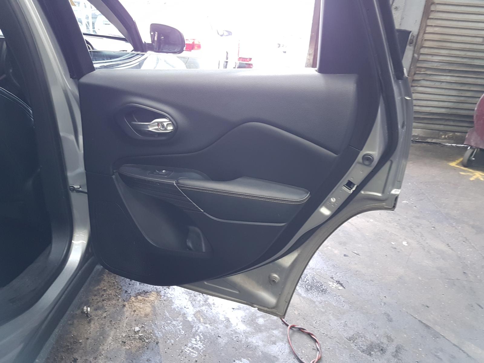 View Auto part Starter Jeep Cherokee 2015