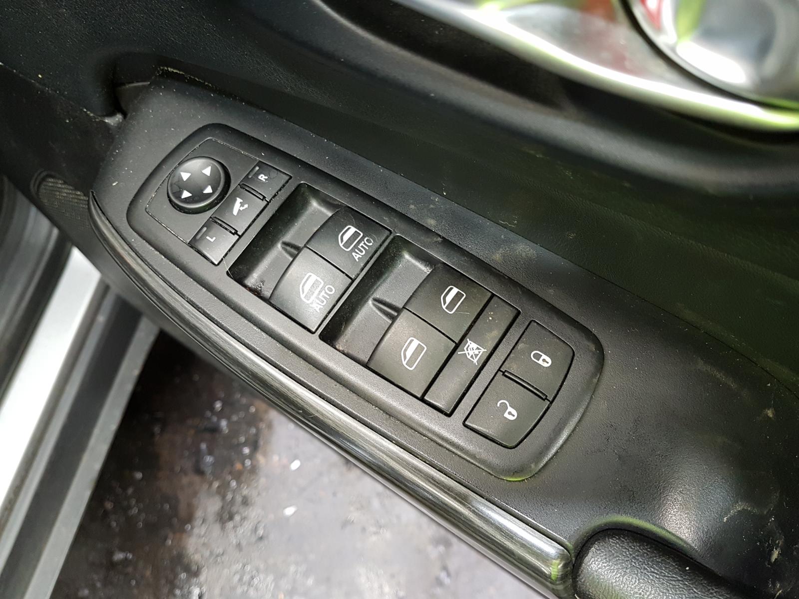 View Auto part Starter Jeep Cherokee 2015